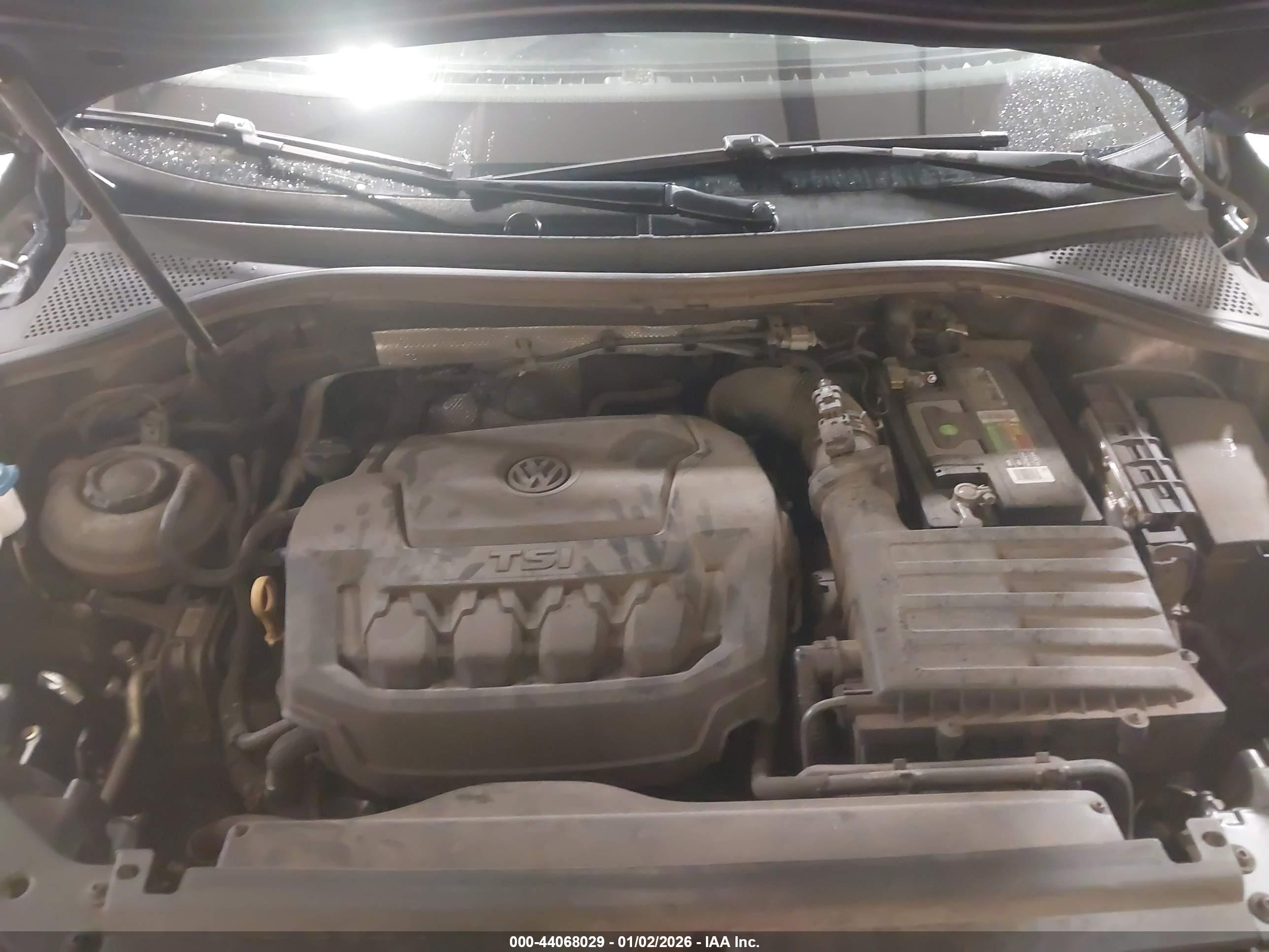 VOLKSWAGEN TIGUAN image 10