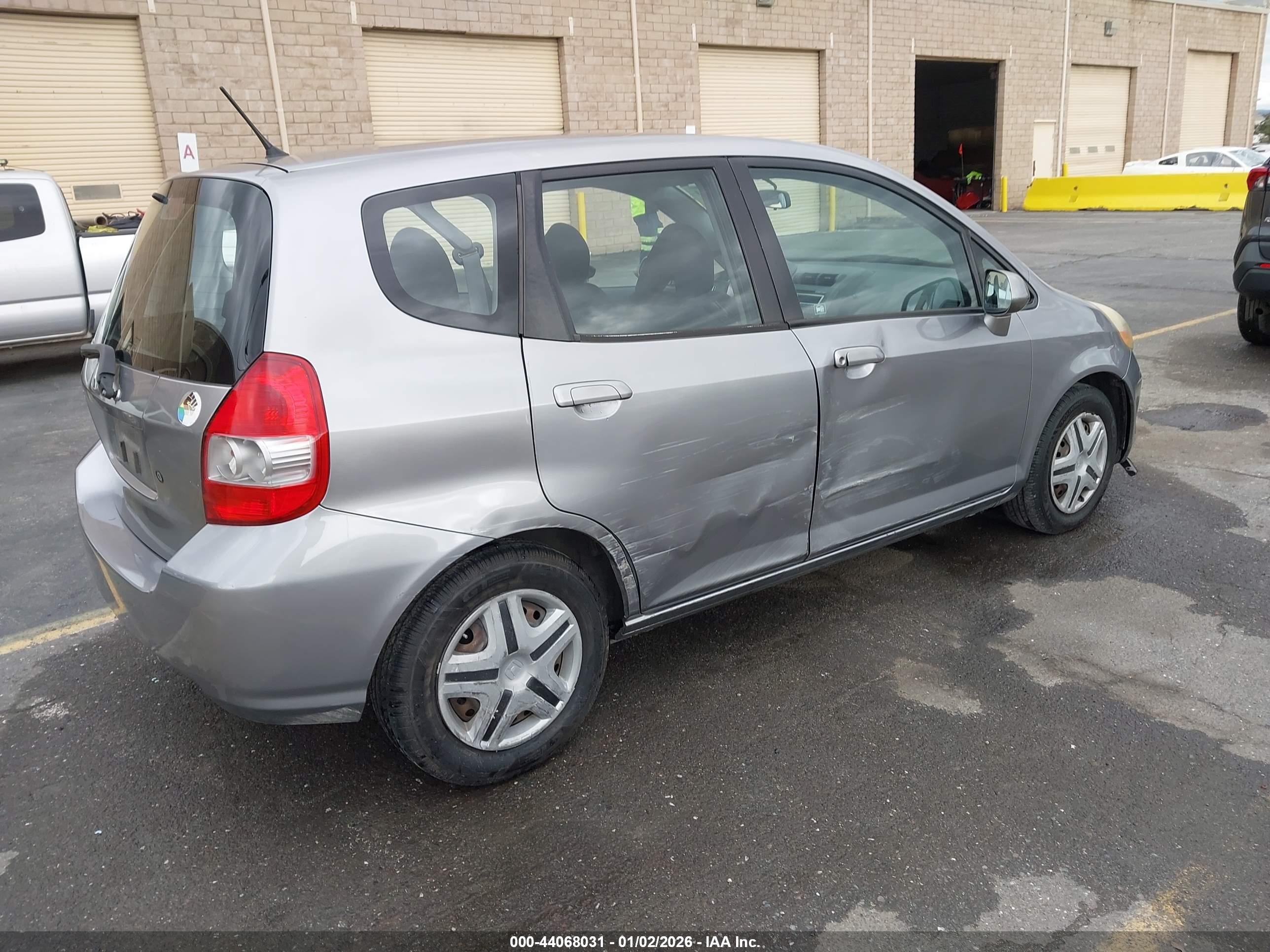 HONDA FIT image 4