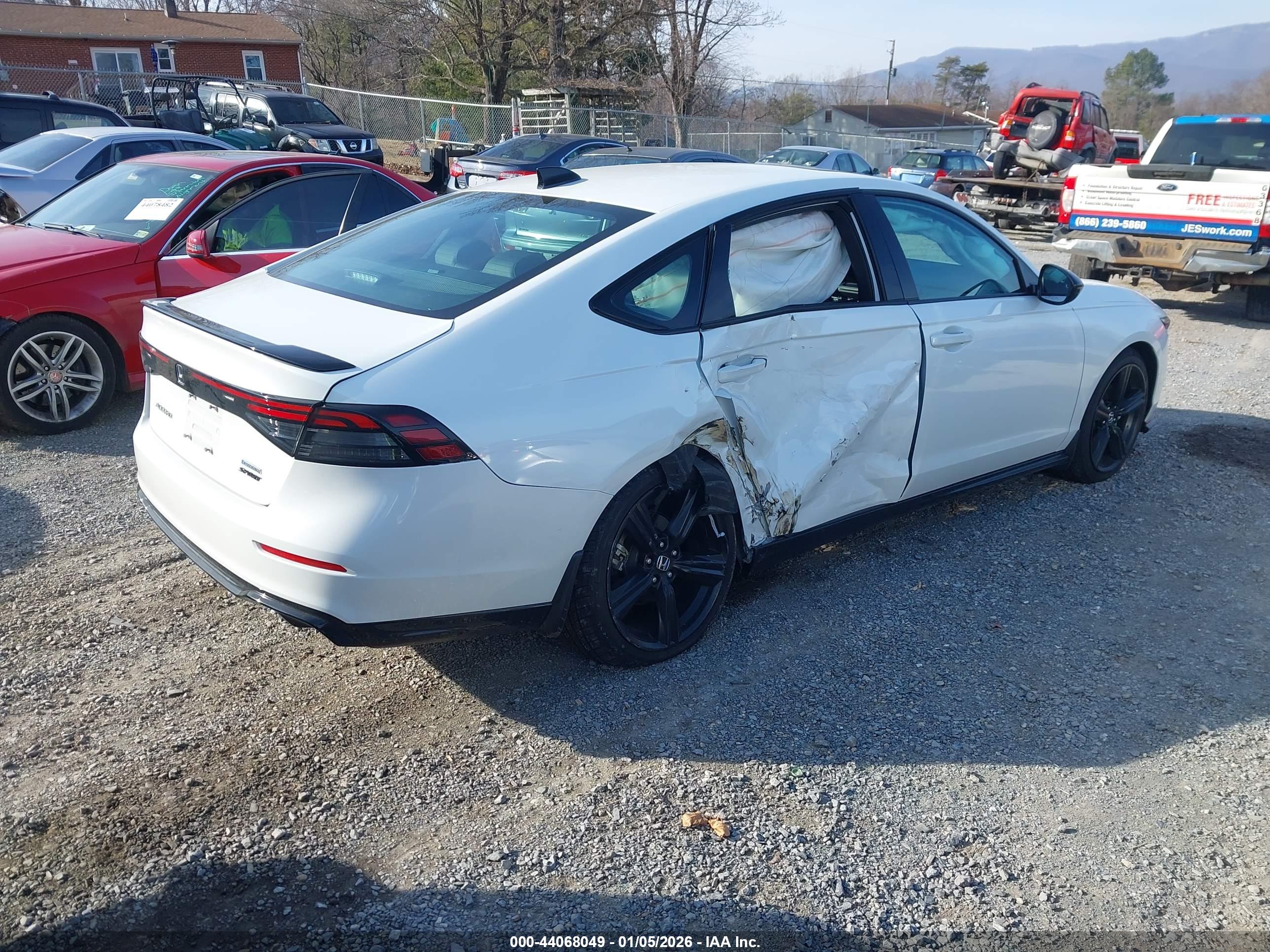 HONDA ACCORD image 4