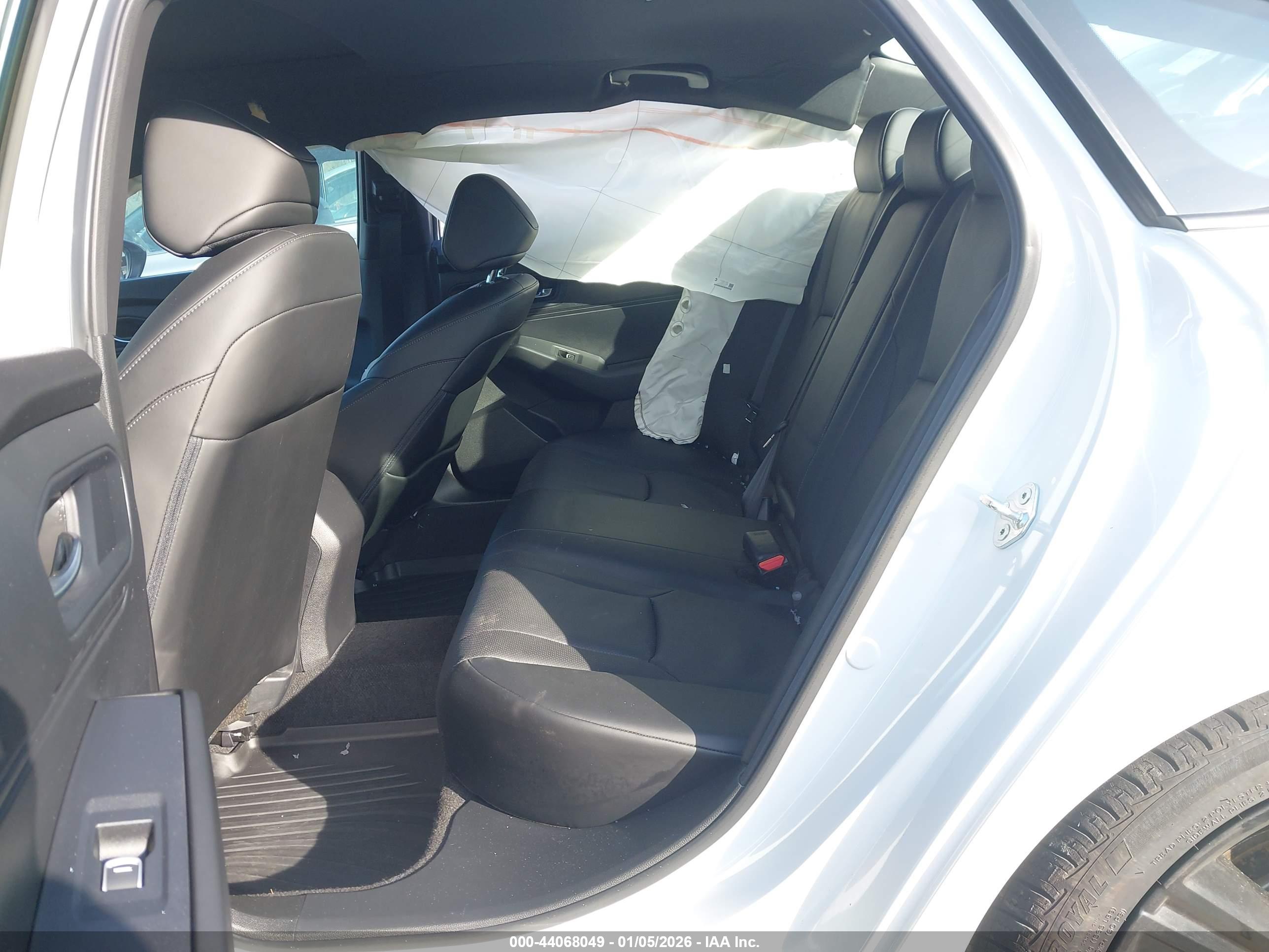 HONDA ACCORD image 8