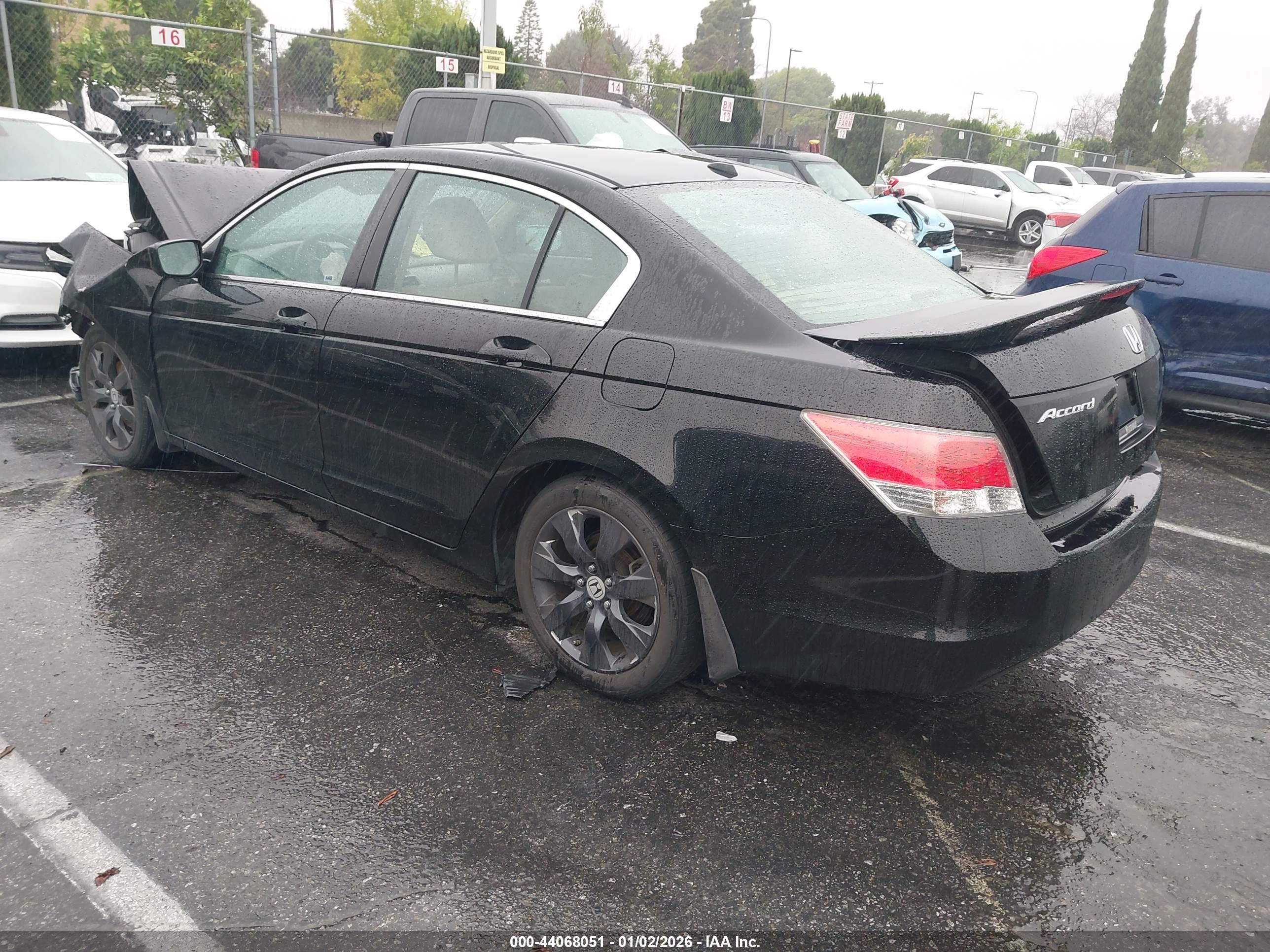 HONDA ACCORD image 3