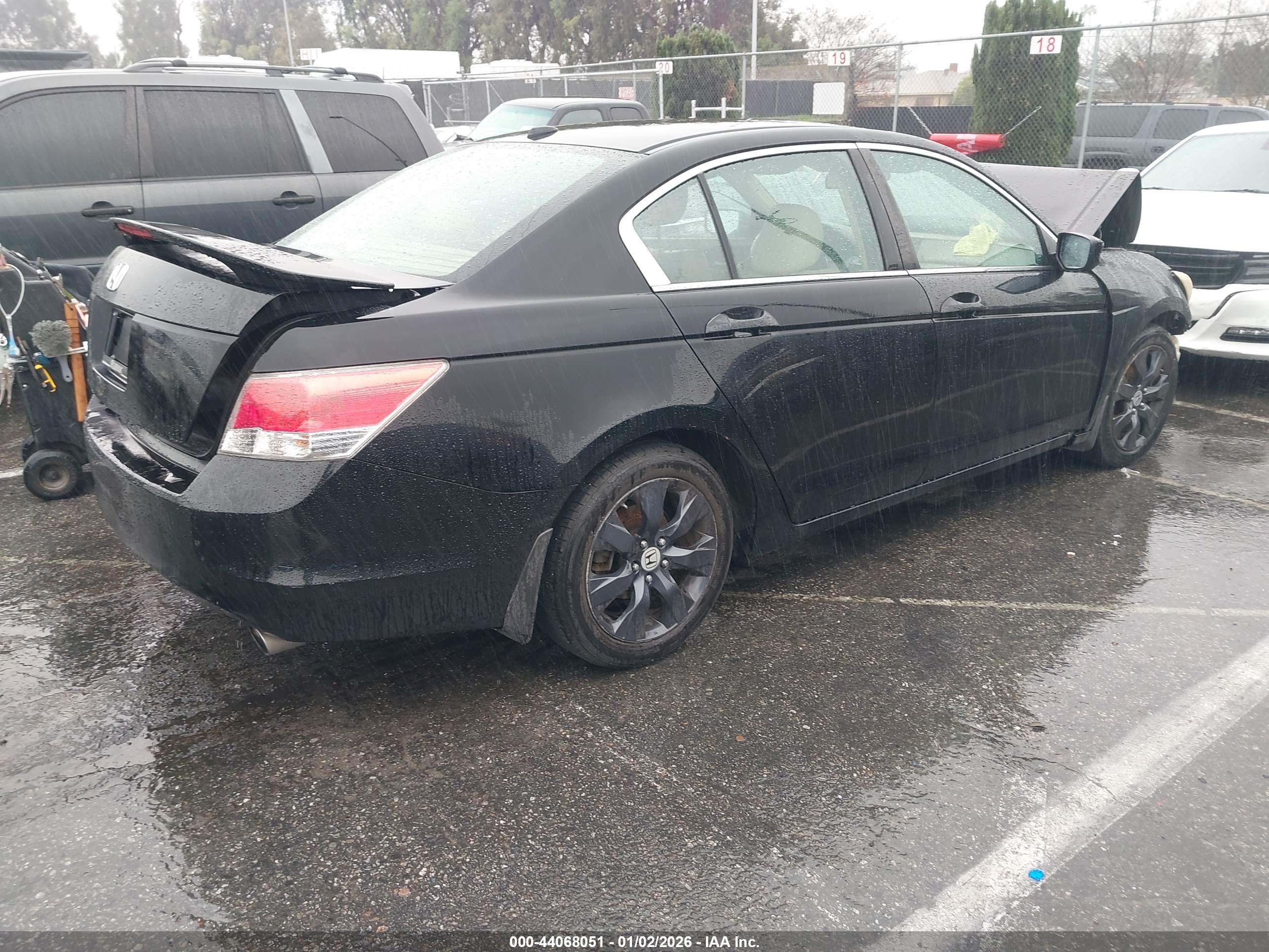 HONDA ACCORD image 4