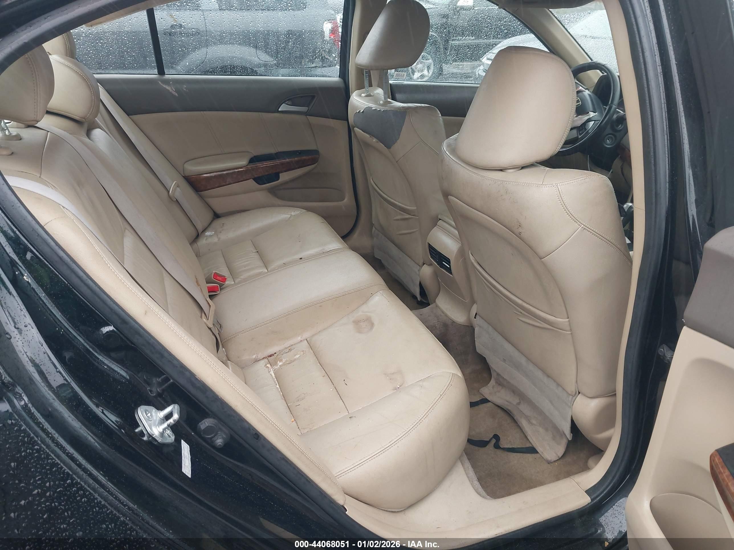 HONDA ACCORD image 8