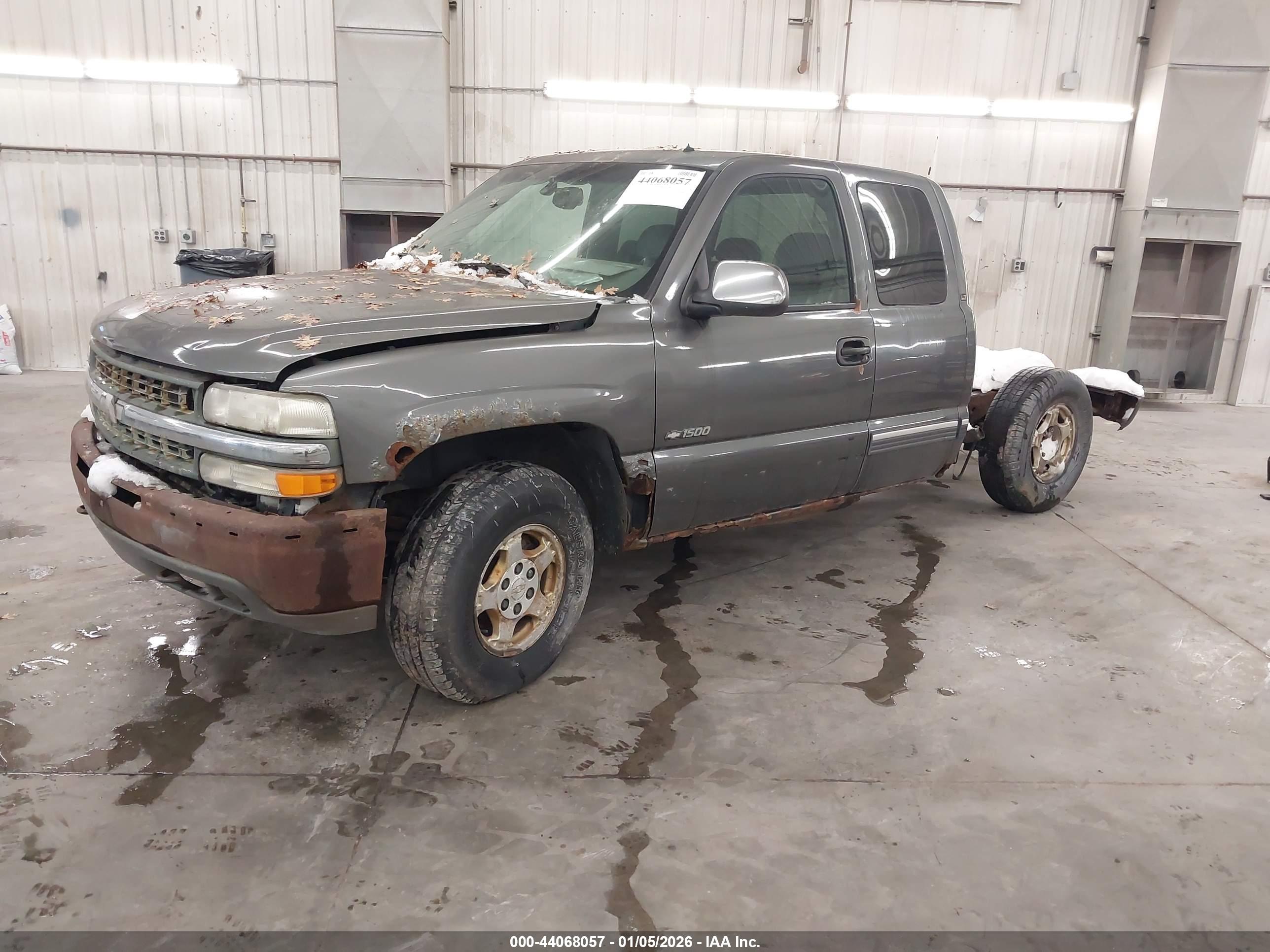 CHEVROLET SILVERADO image 2