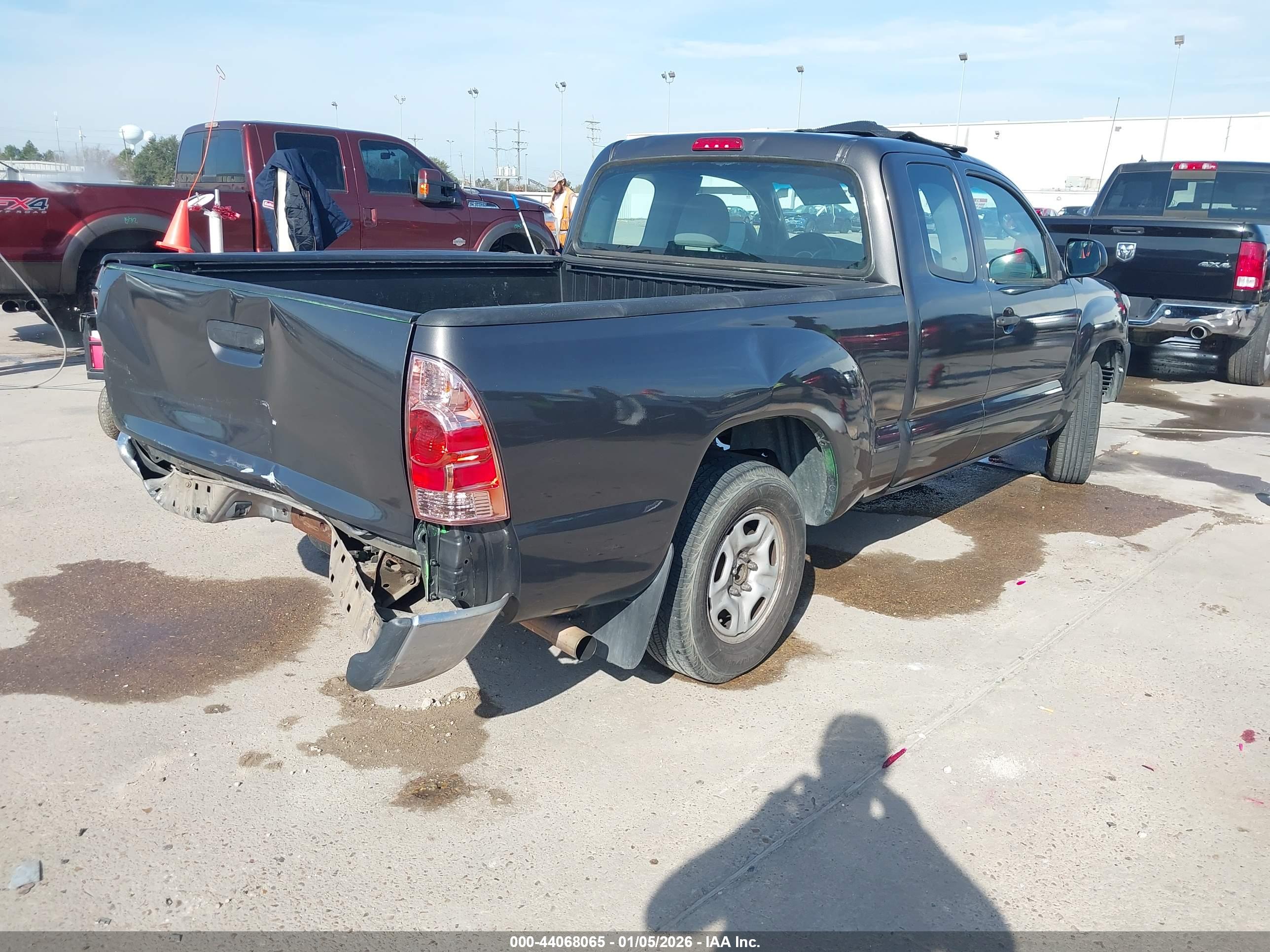 TOYOTA TACOMA image 4