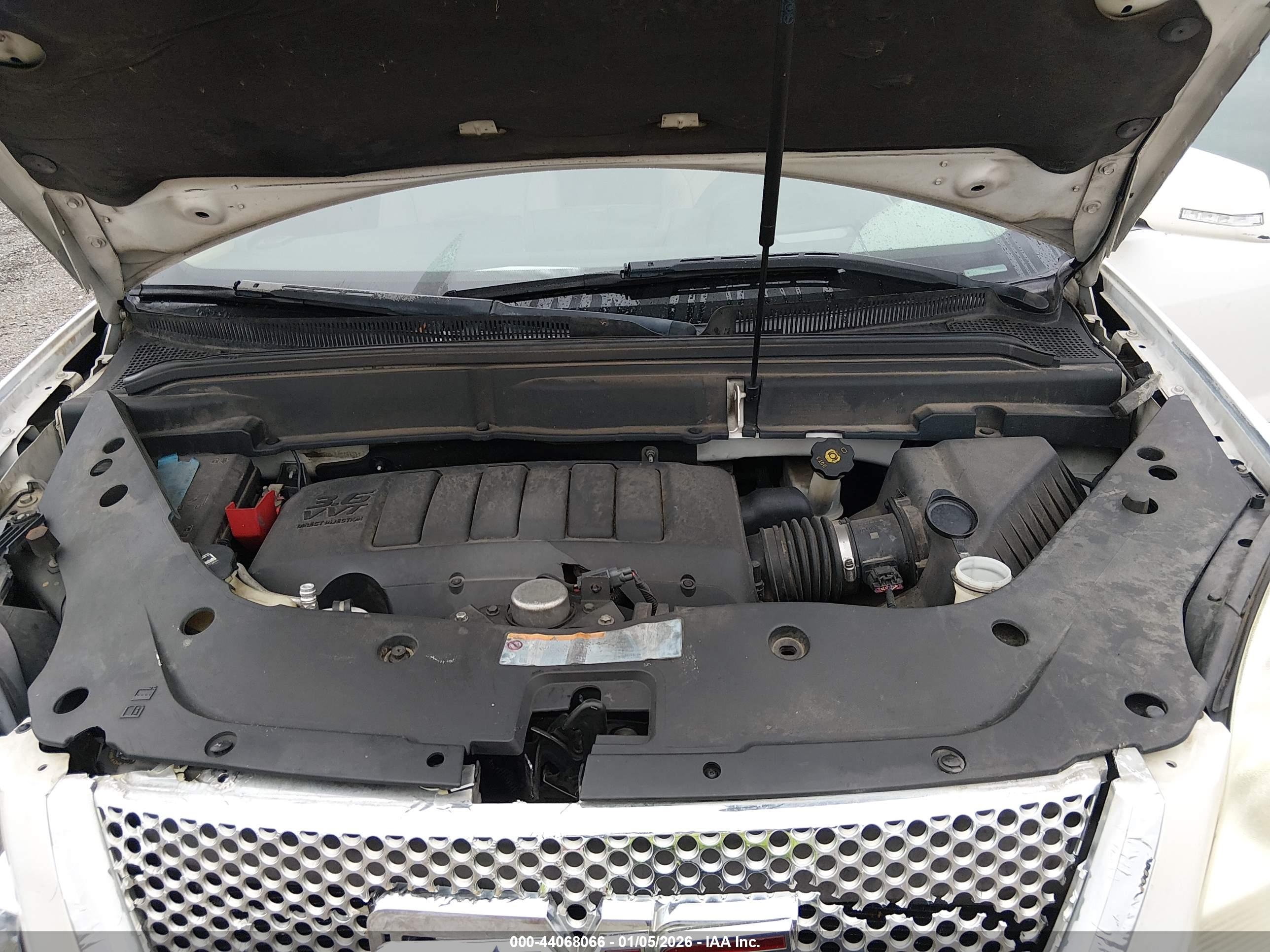 GMC ACADIA image 10