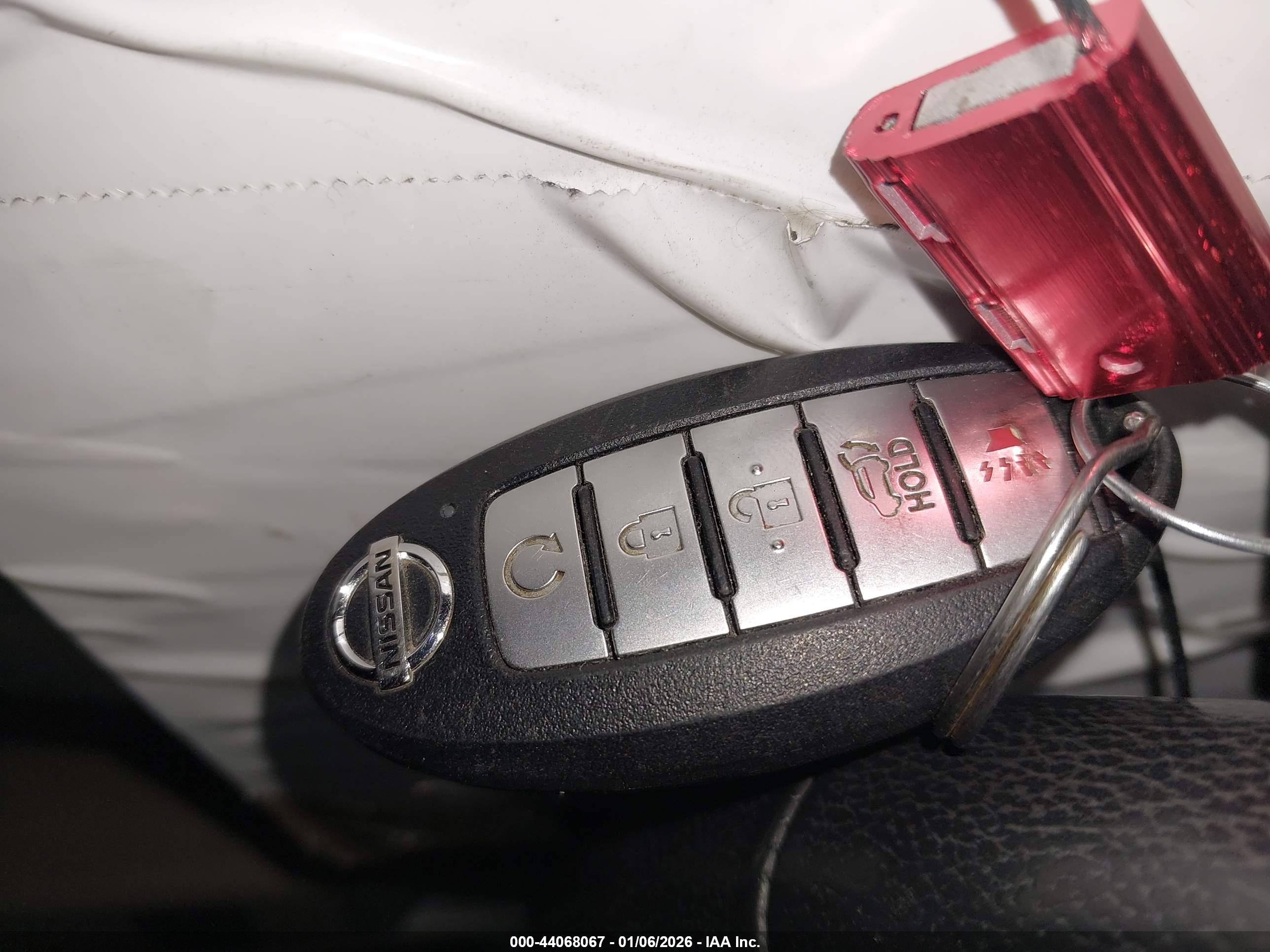 NISSAN MURANO image 11