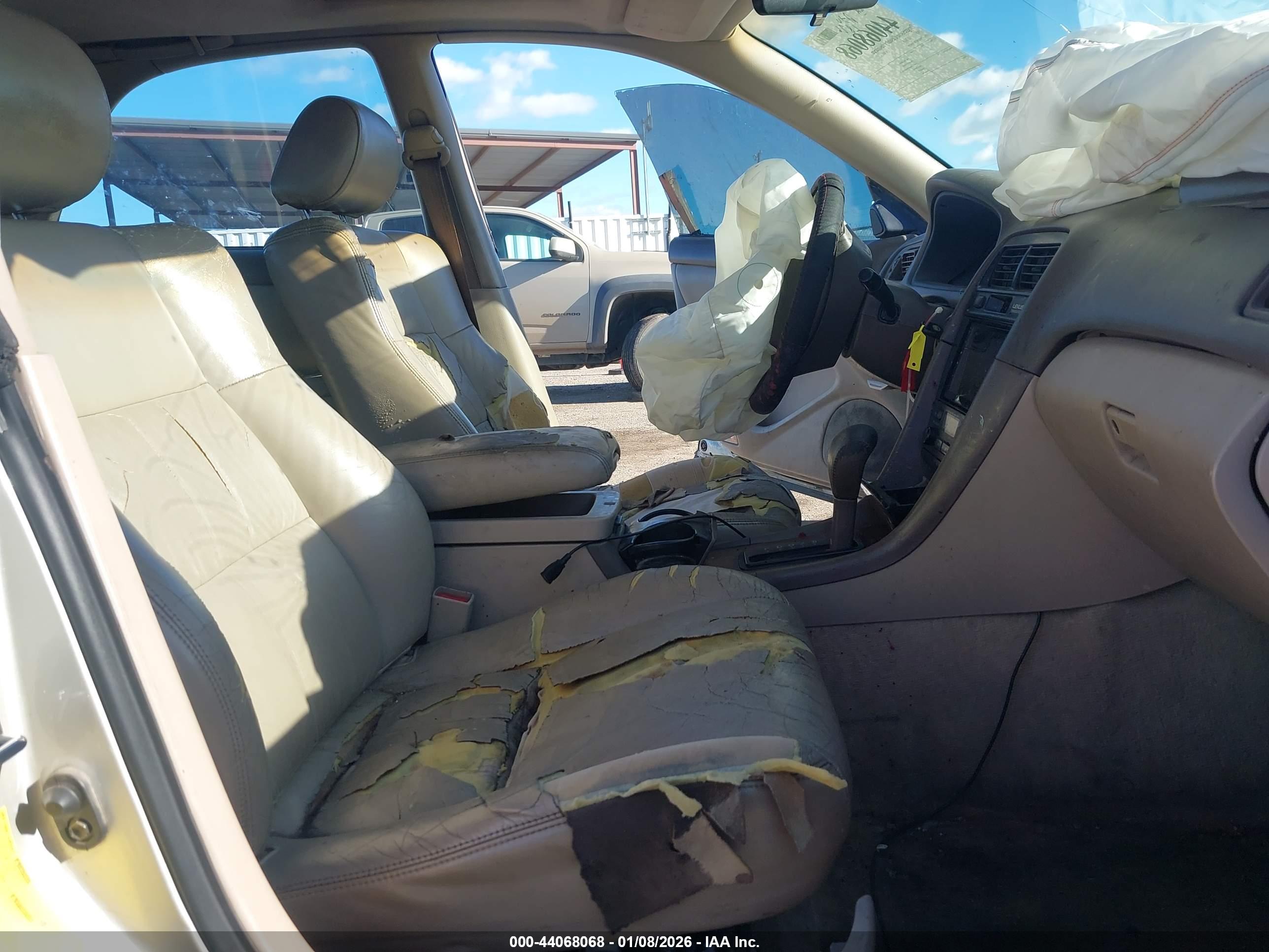 LEXUS ES image 5