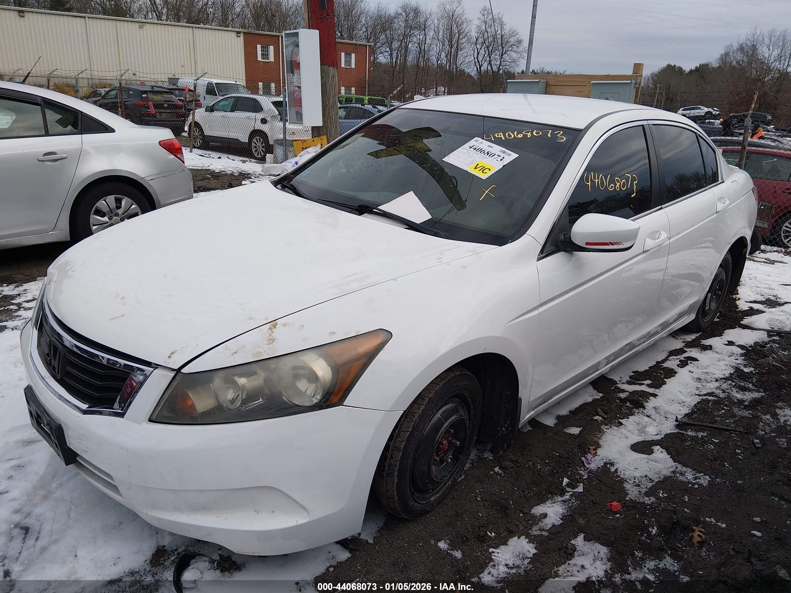 HONDA ACCORD image 2