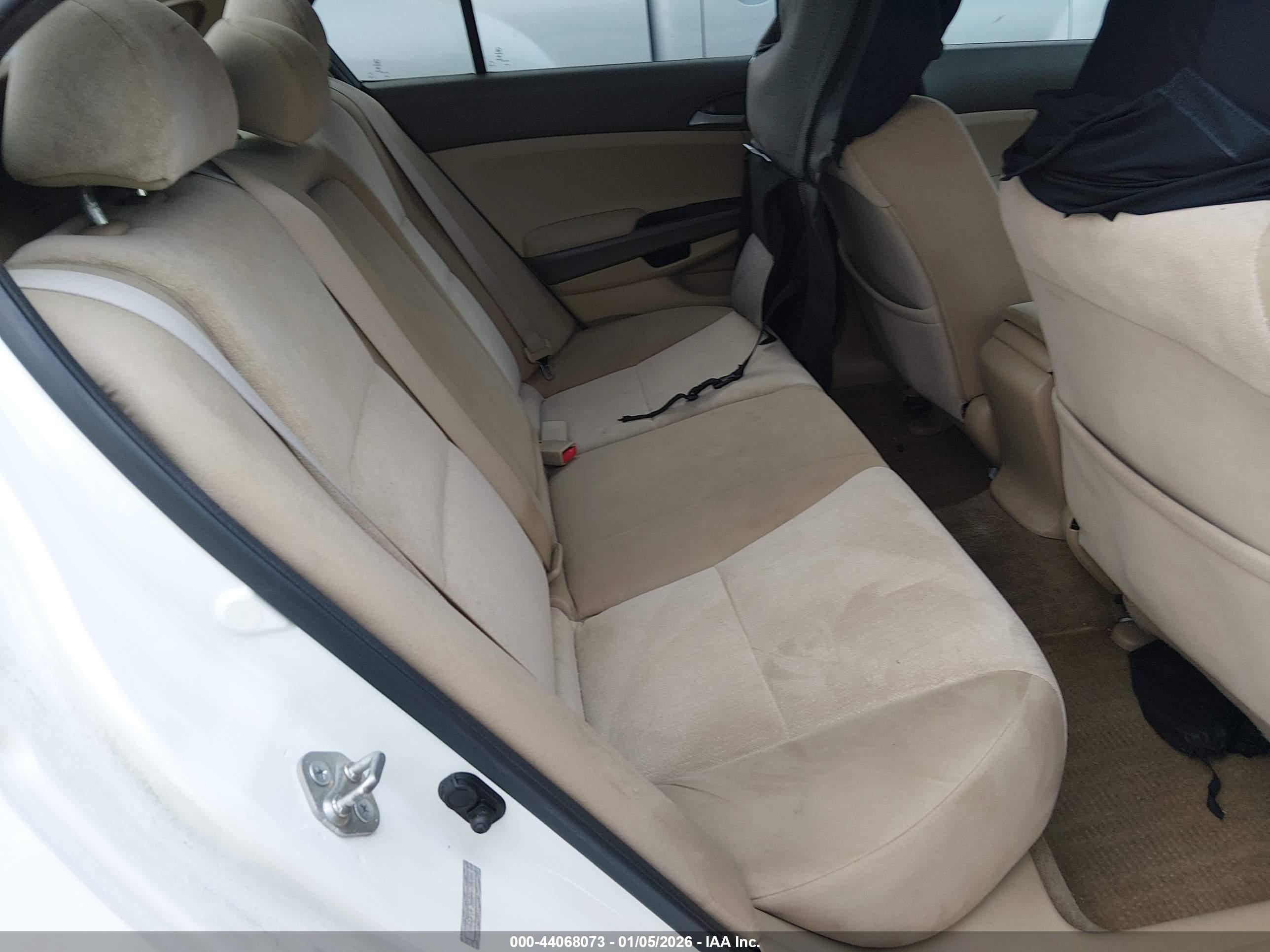 HONDA ACCORD image 8