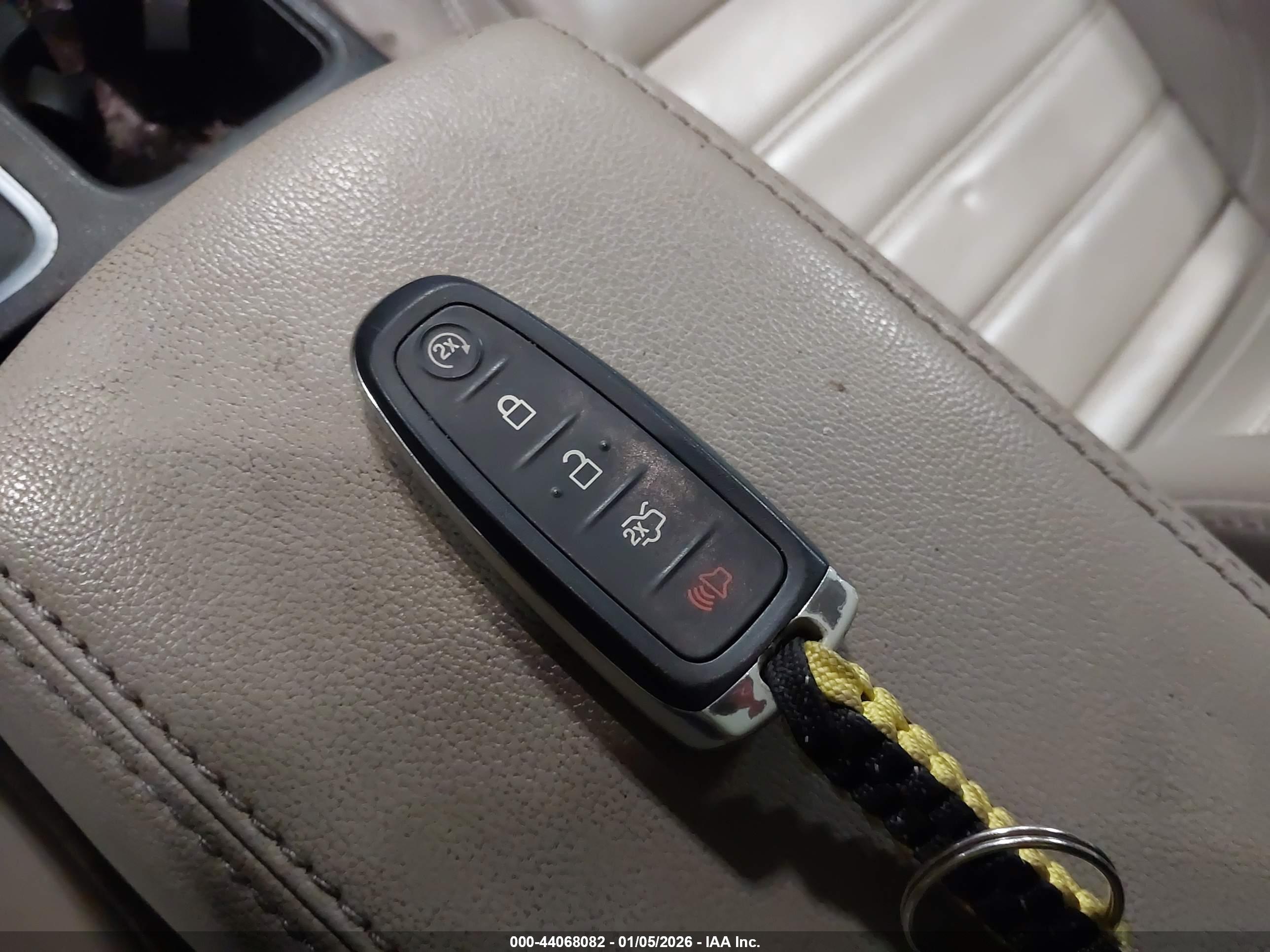 FORD ESCAPE image 11