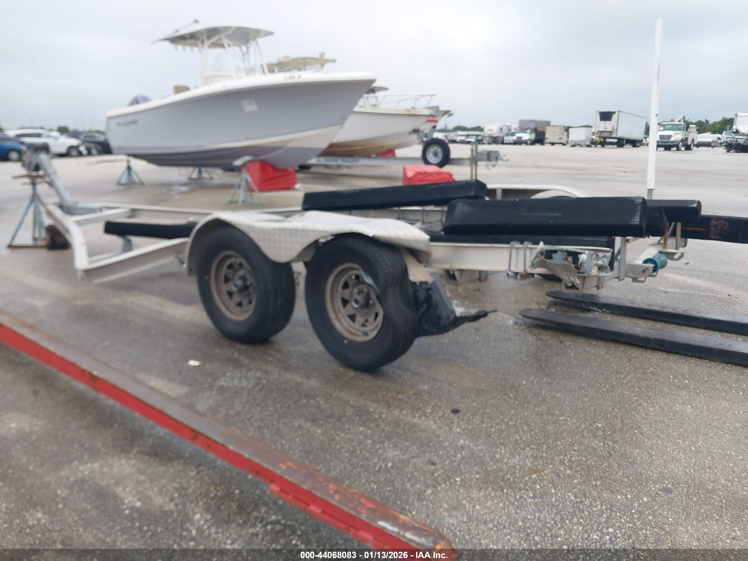 BOAT TRAILER image 3