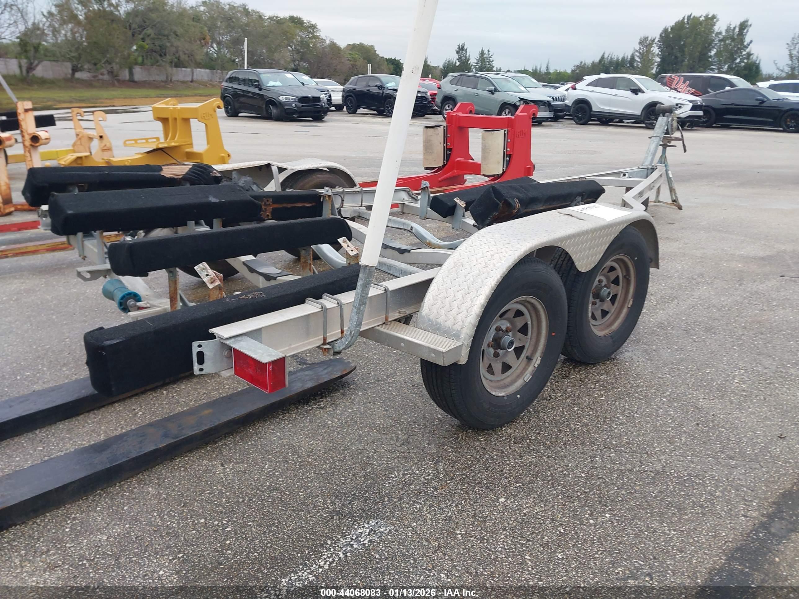BOAT TRAILER image 4