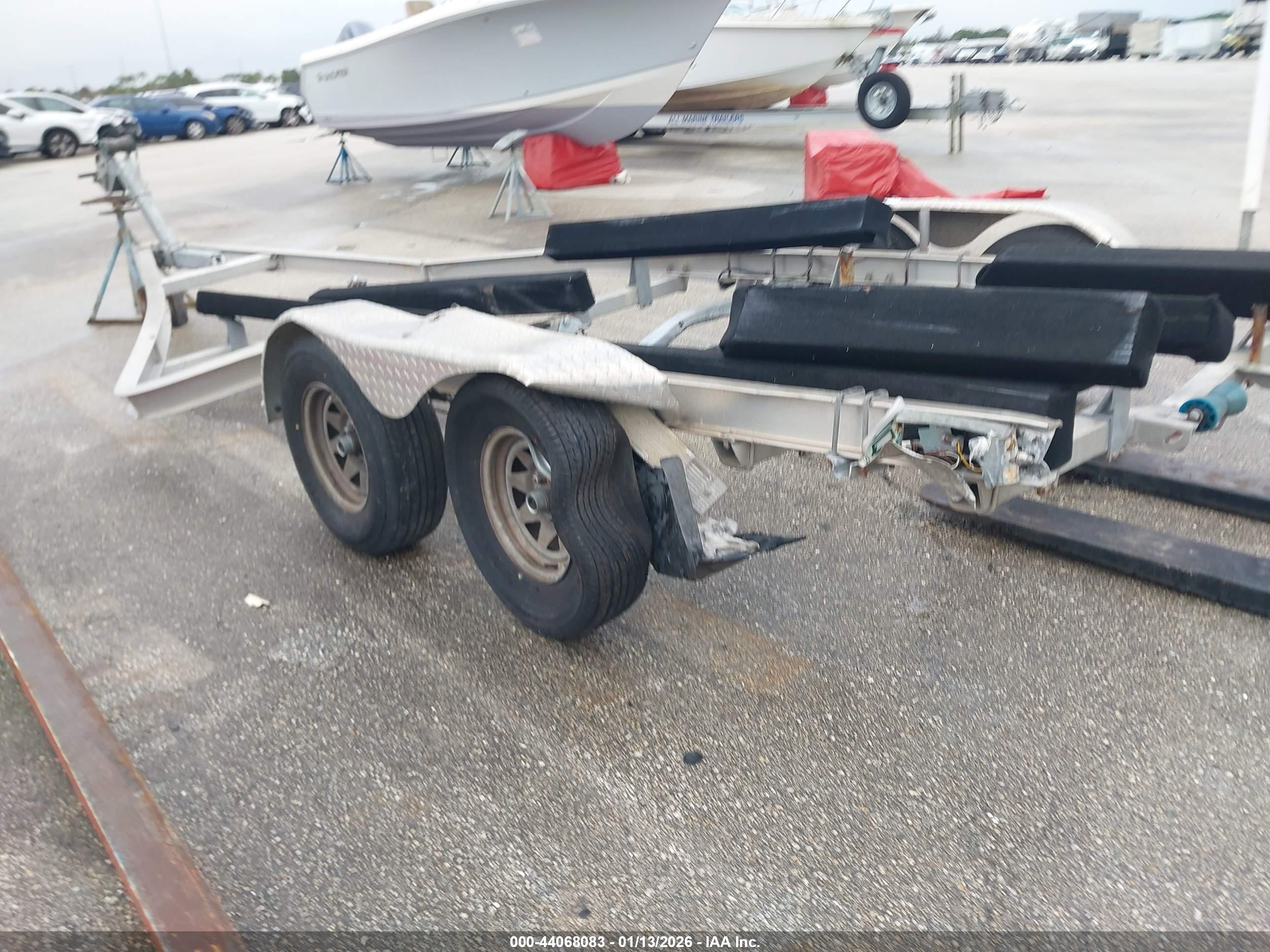 BOAT TRAILER image 6