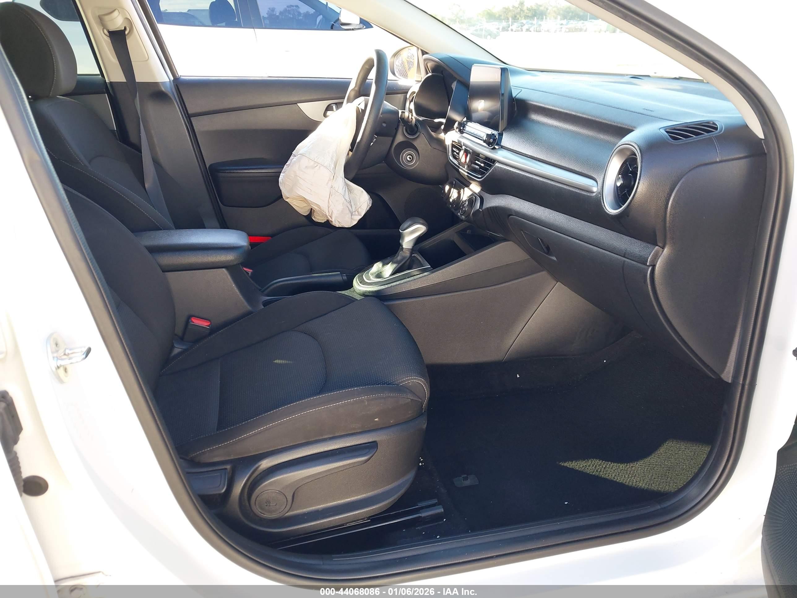 KIA FORTE image 5