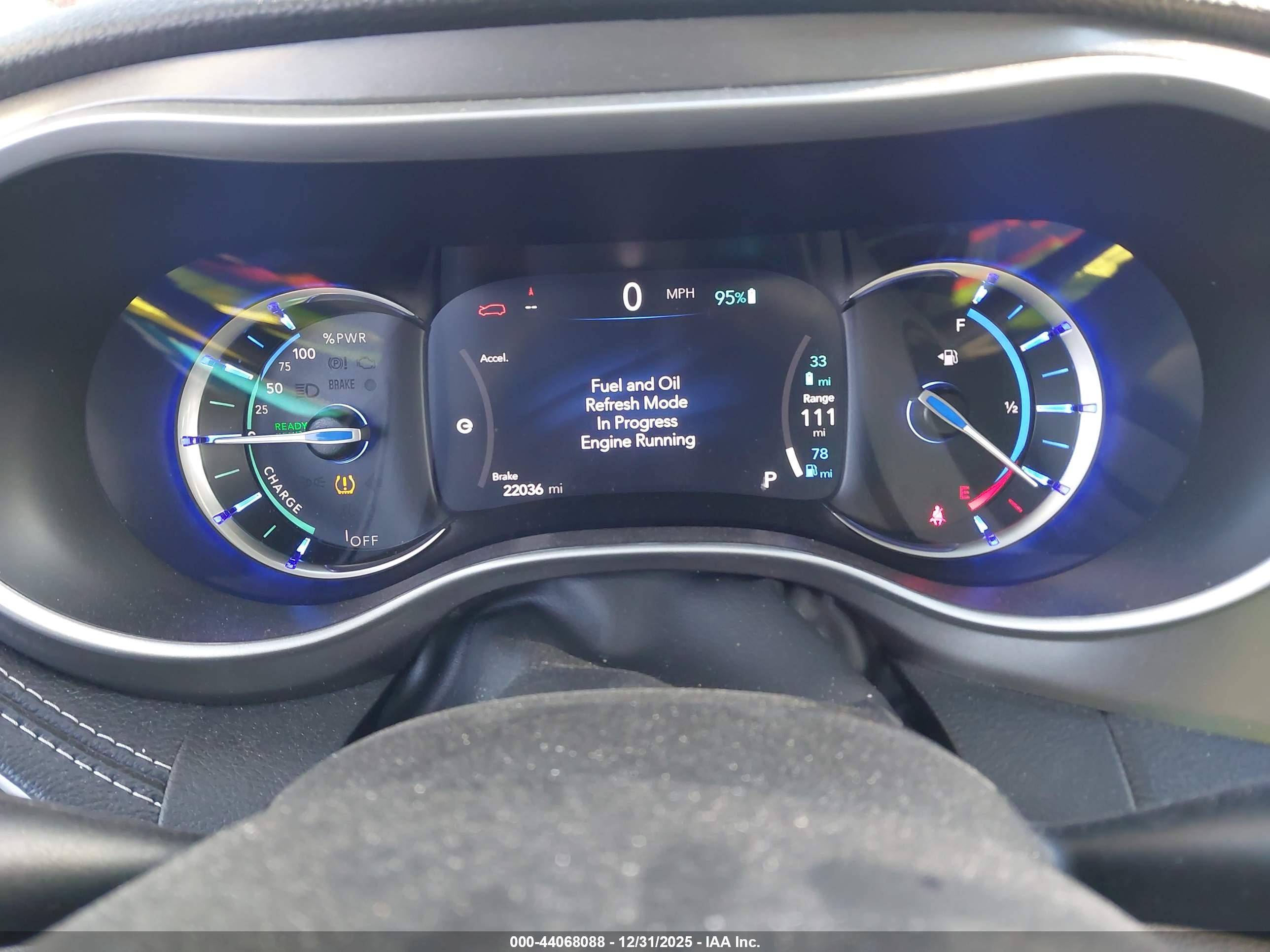 CHRYSLER PACIFICA image 7