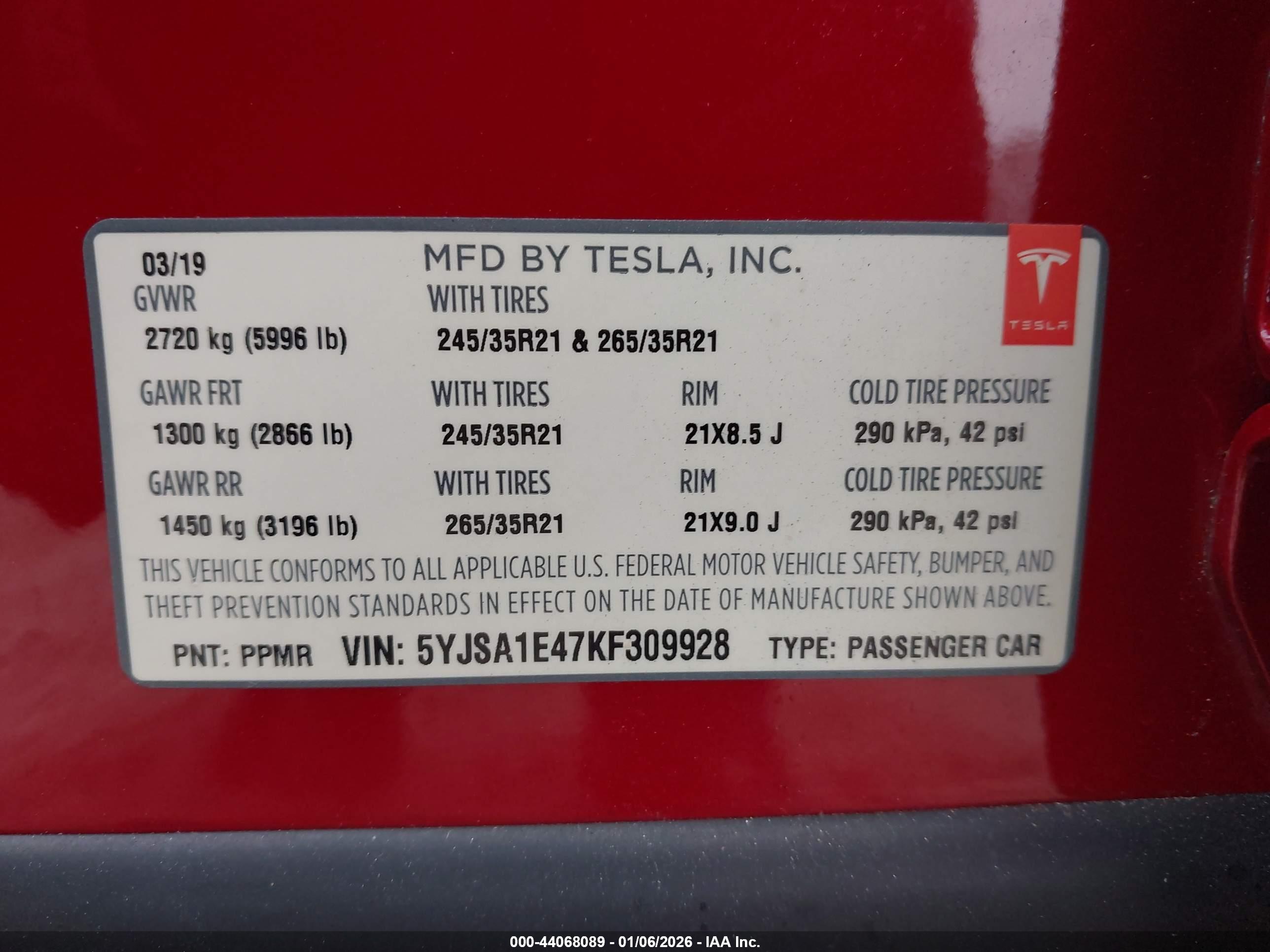 TESLA MODEL image 9