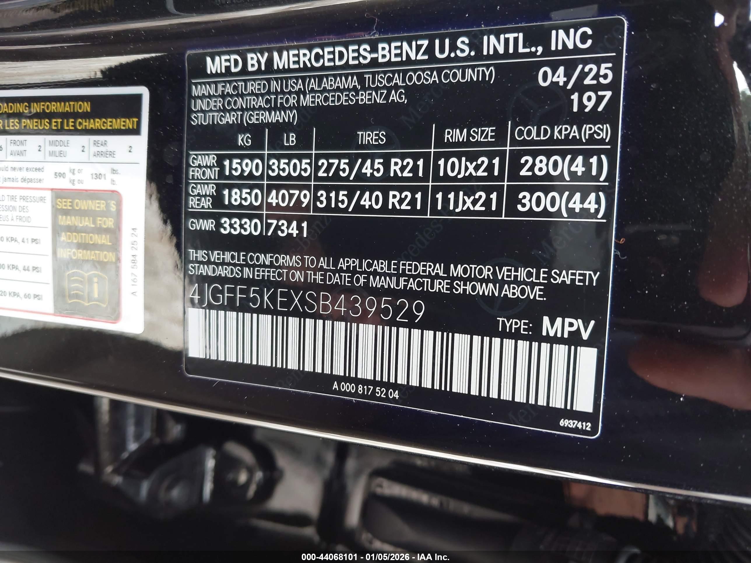 MERCEDES-BENZ GLS image 9