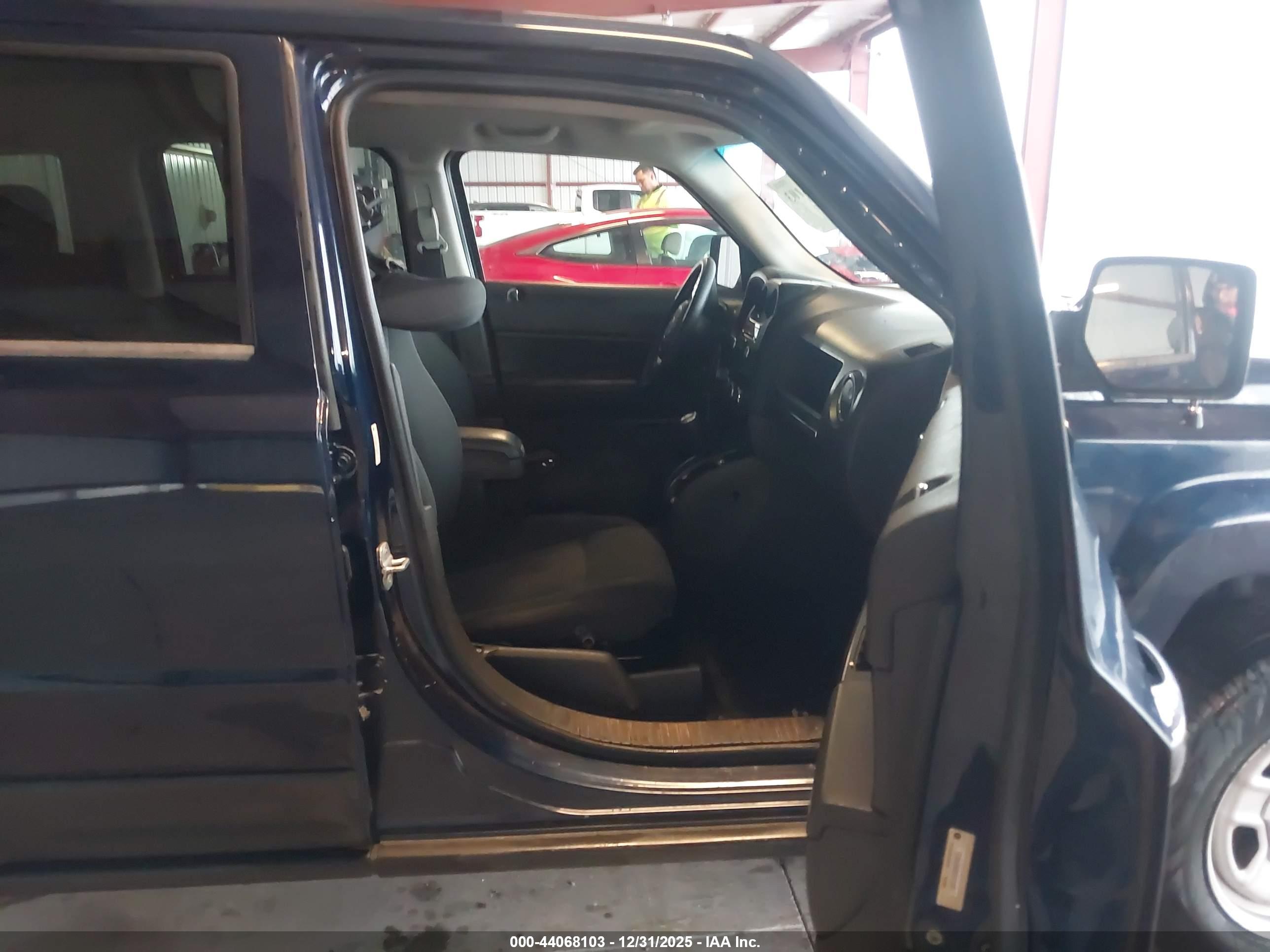 JEEP PATRIOT image 5