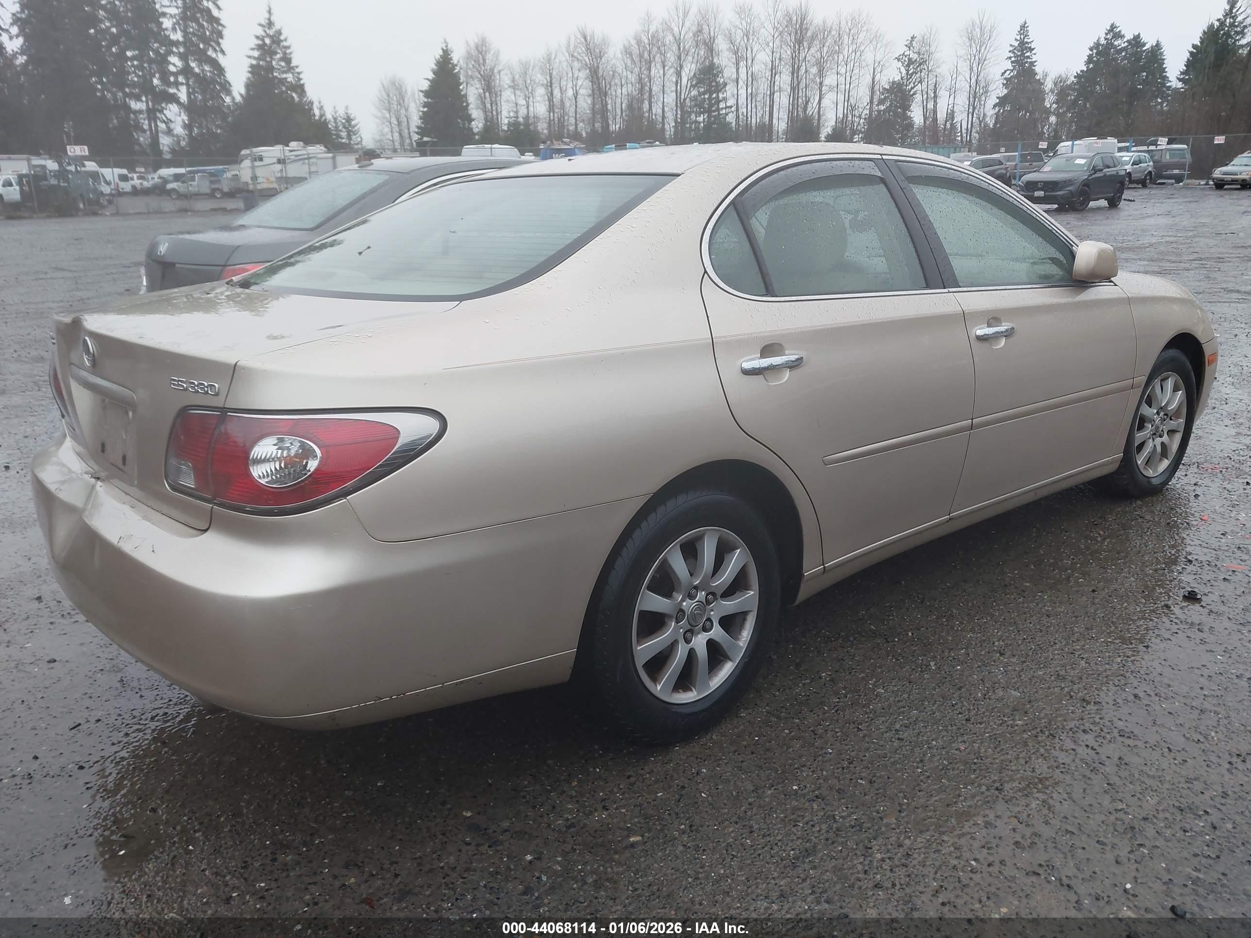 LEXUS ES image 4