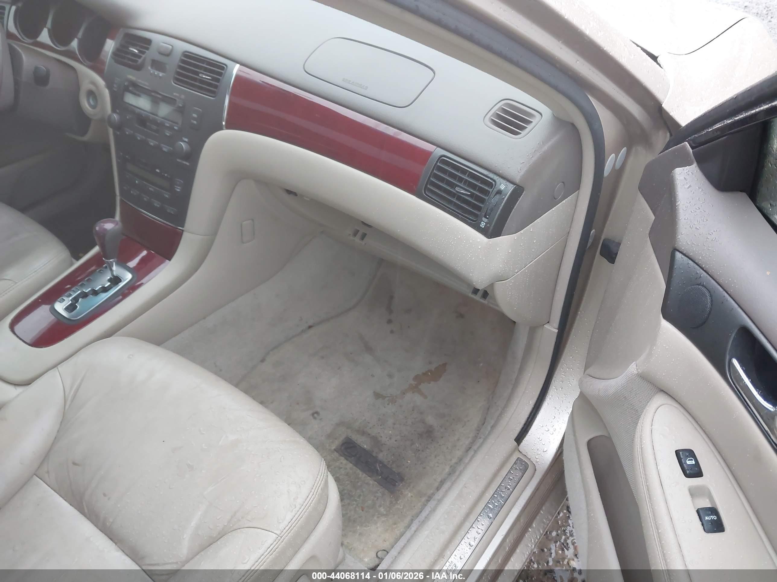 LEXUS ES image 5