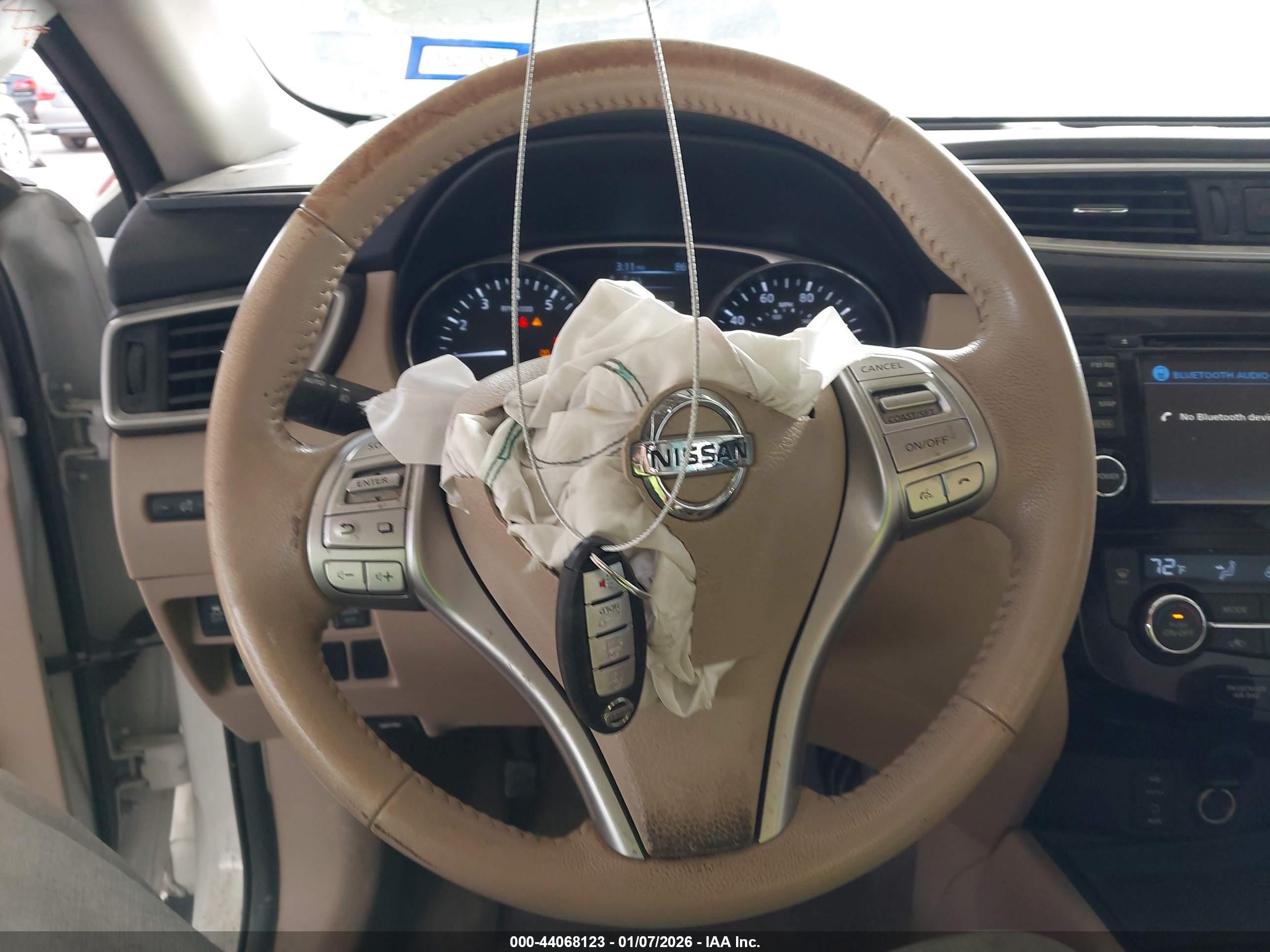 NISSAN ROGUE image 11