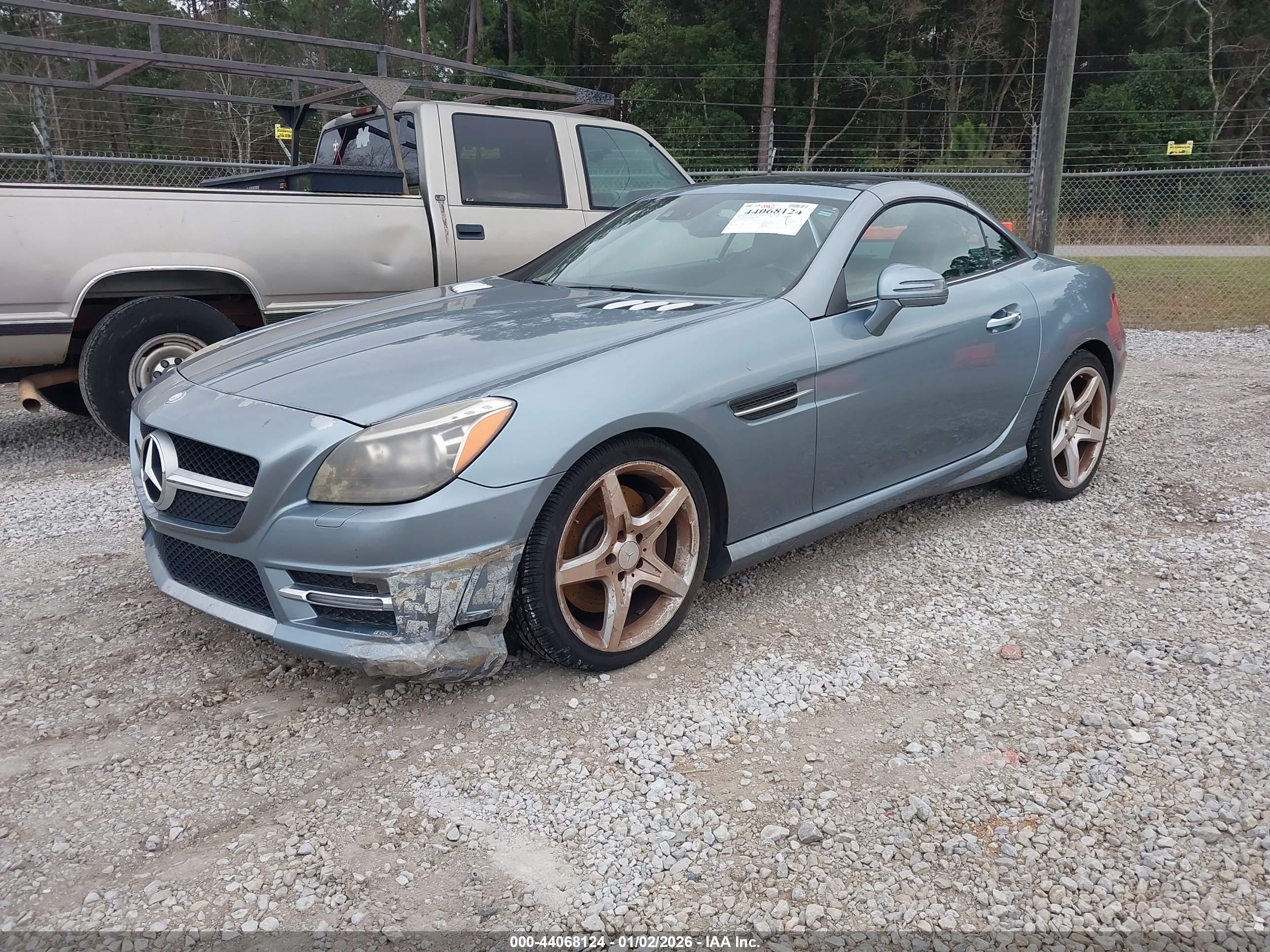 MERCEDES-BENZ SLK image 2