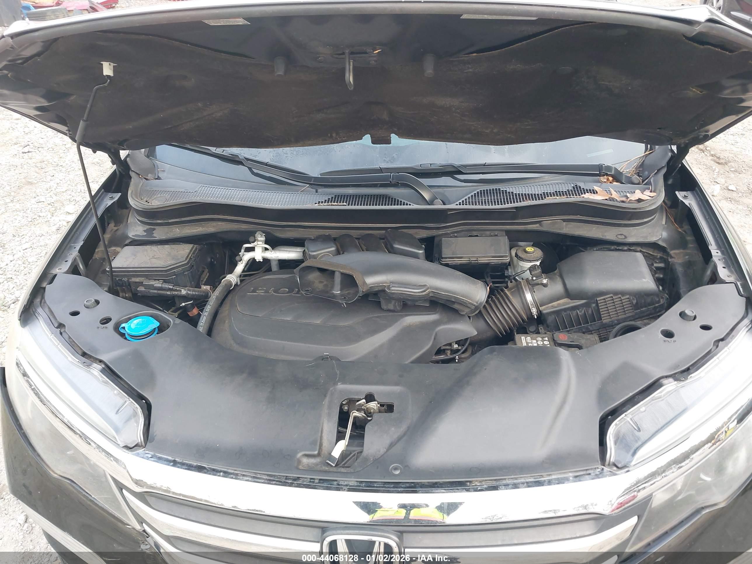 HONDA PILOT image 10