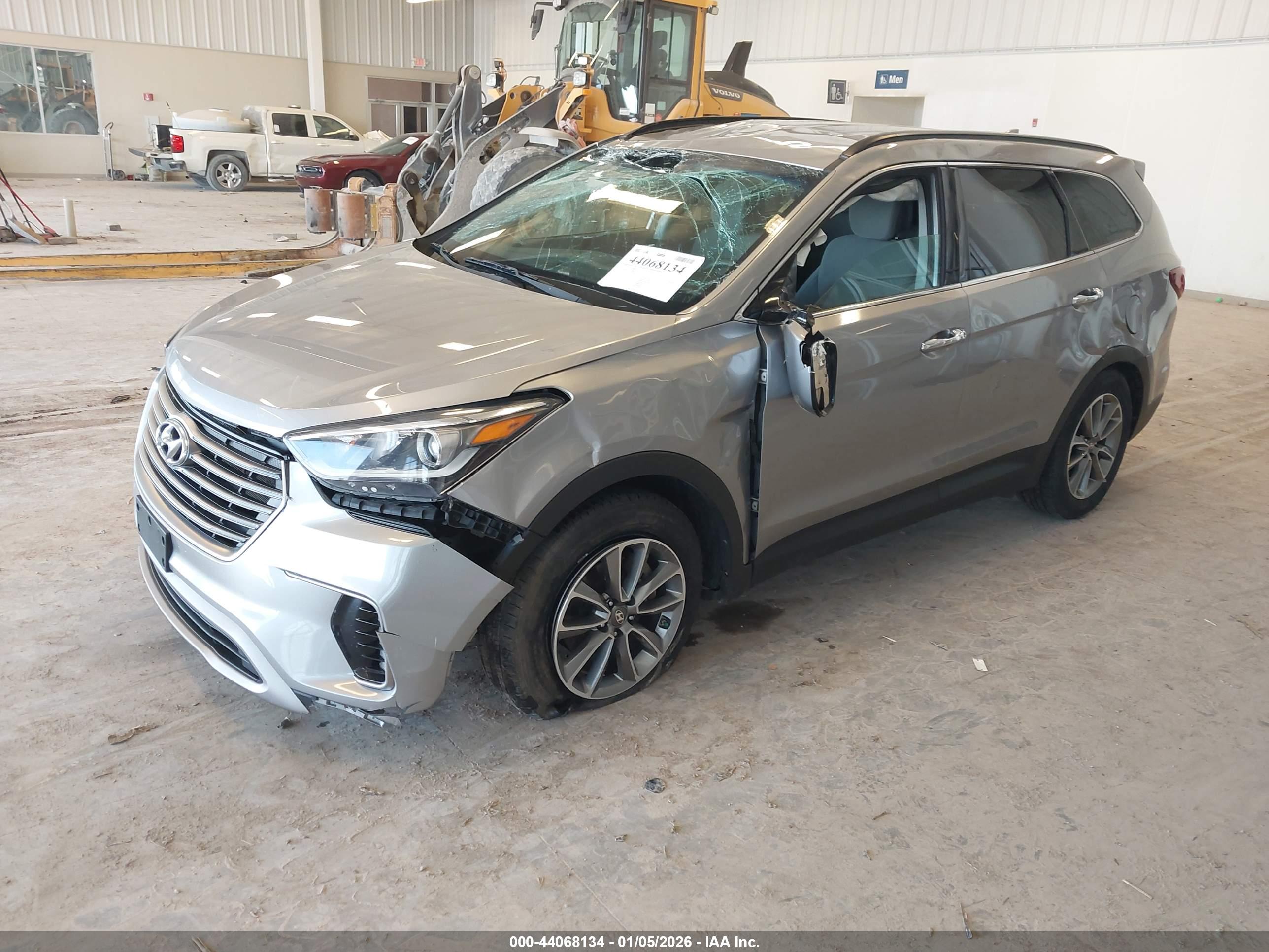 HYUNDAI SANTA image 2