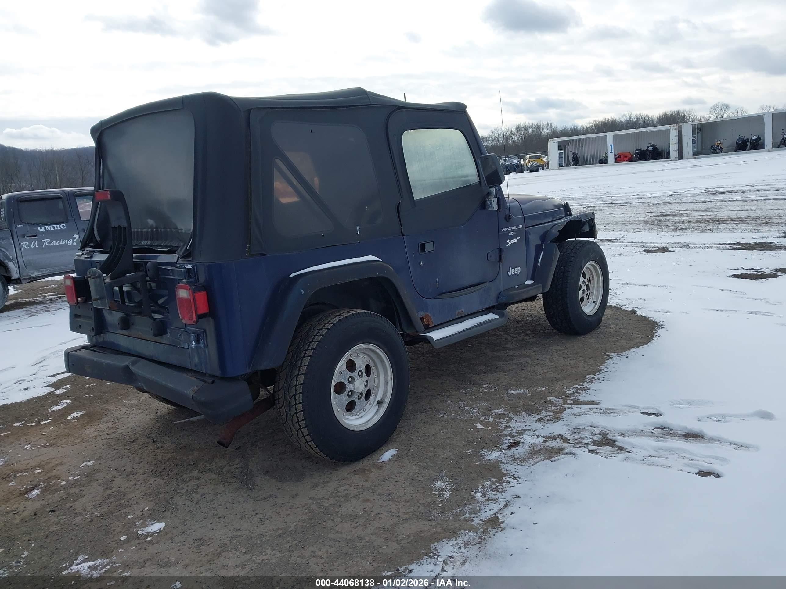 JEEP WRANGLER image 4
