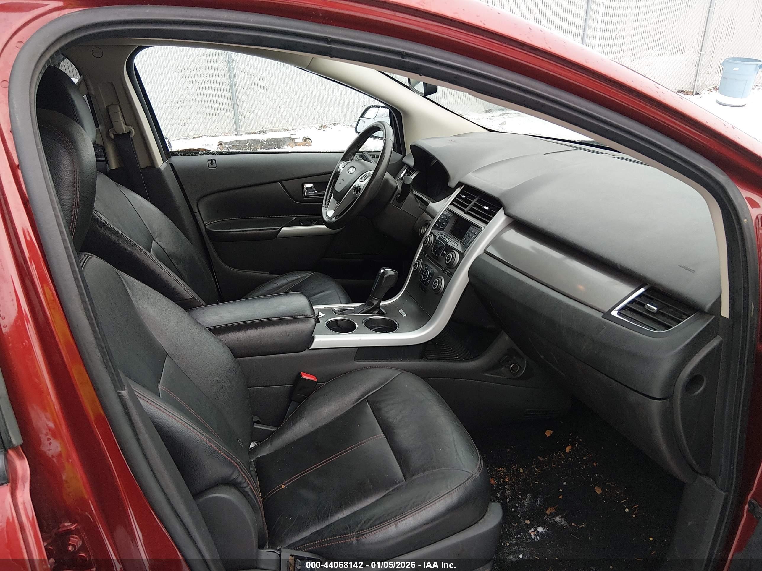 FORD EDGE image 5
