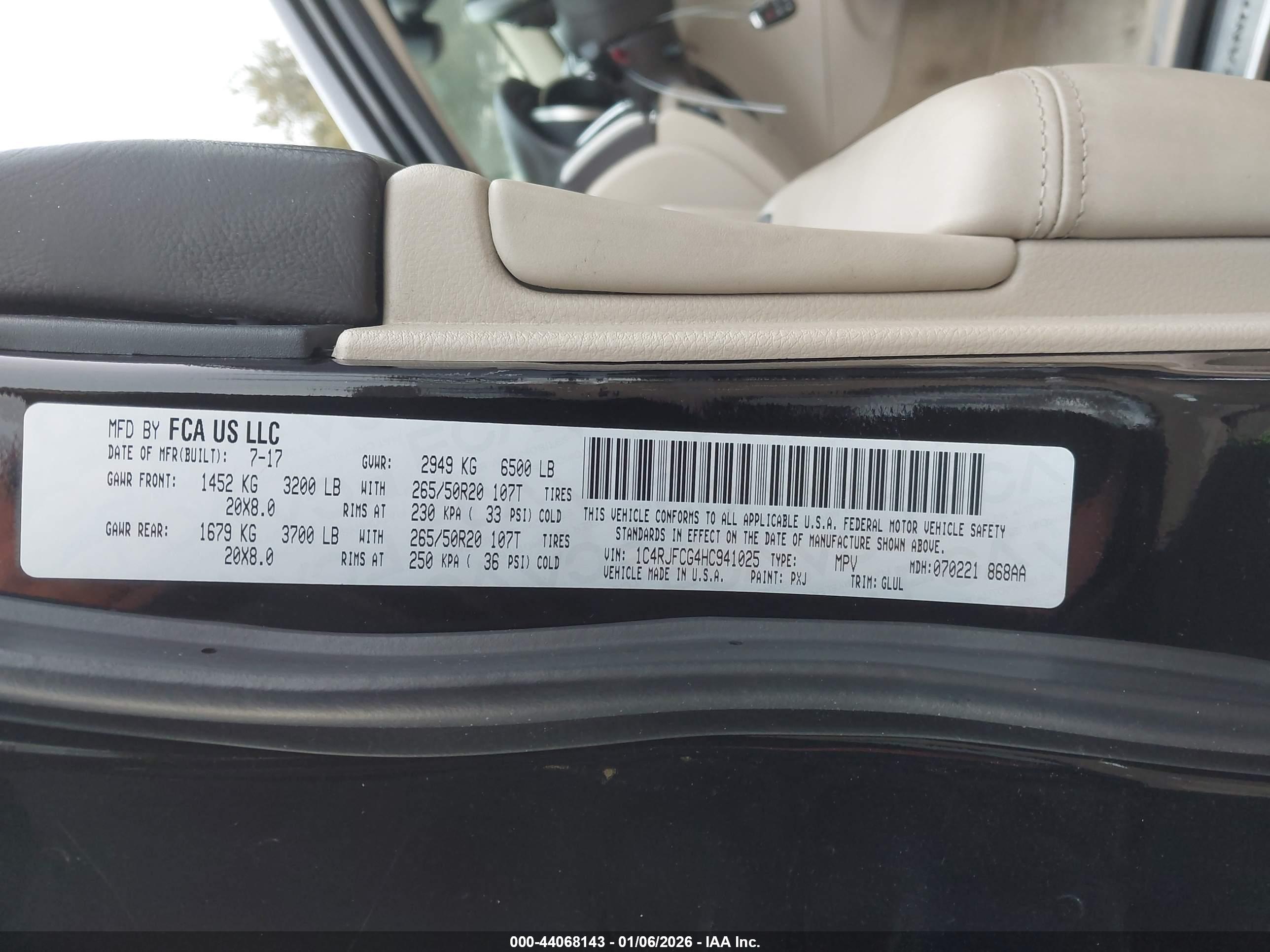 JEEP GRAND image 9