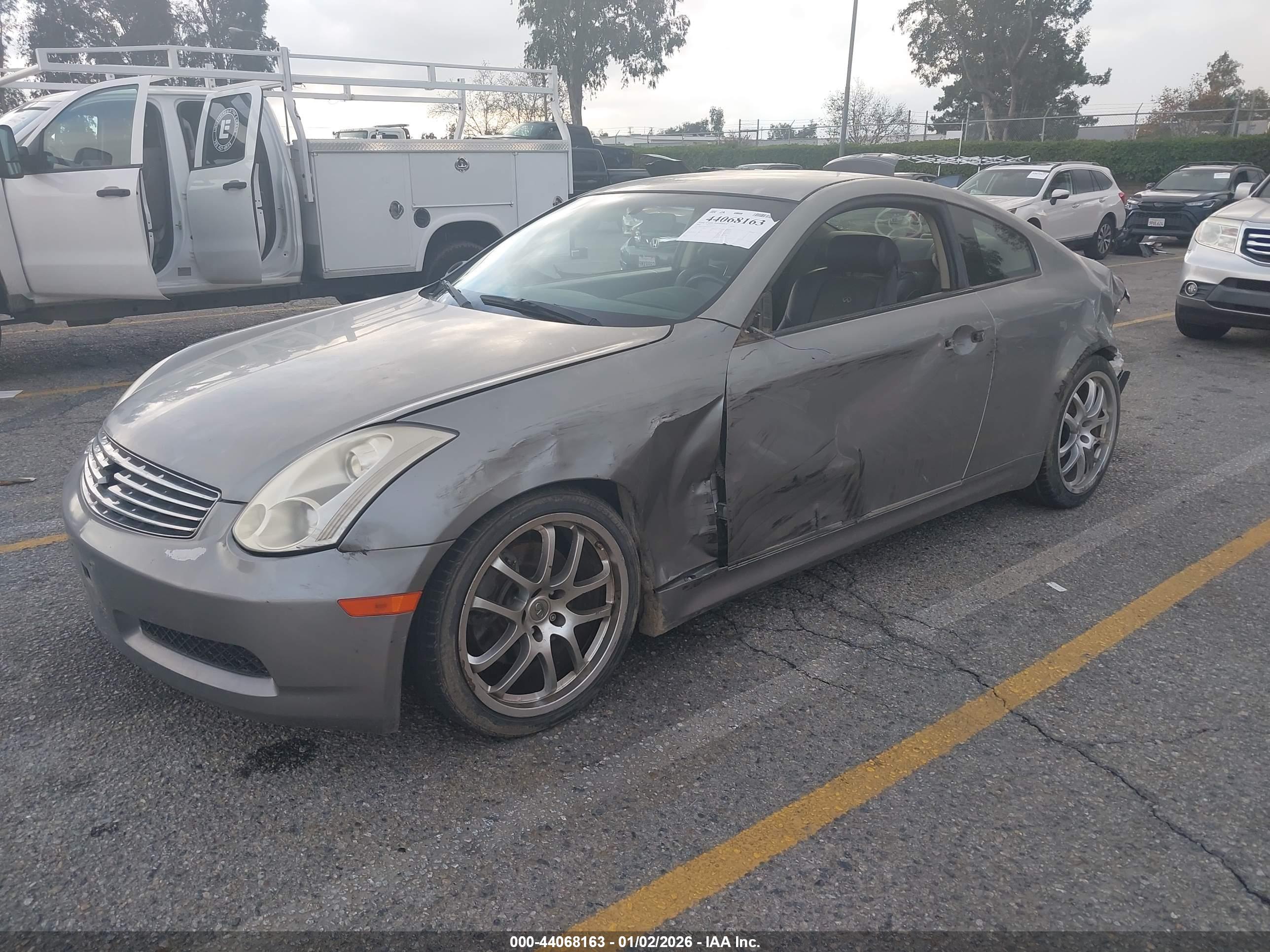 INFINITI G35 image 2