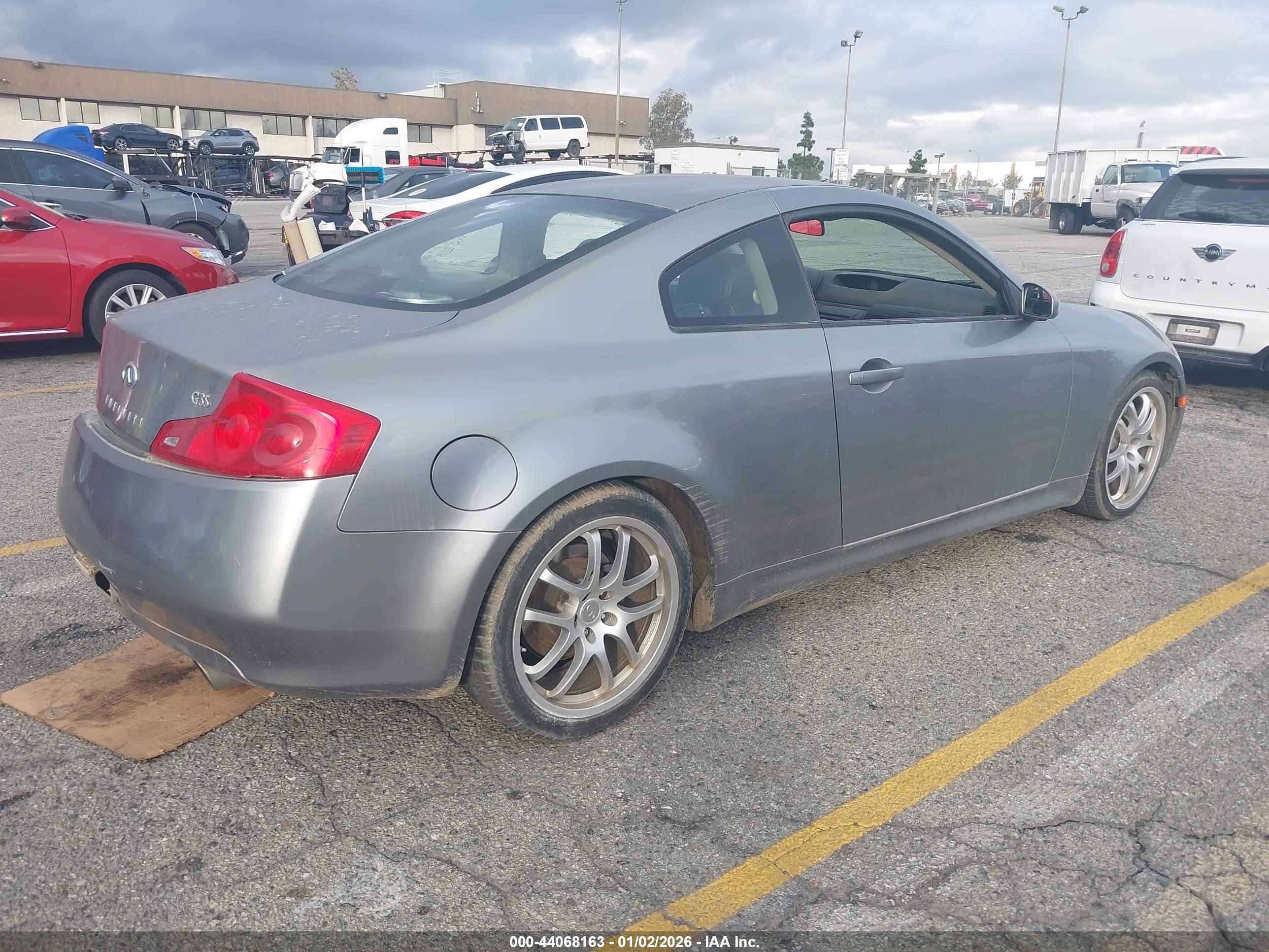 INFINITI G35 image 4