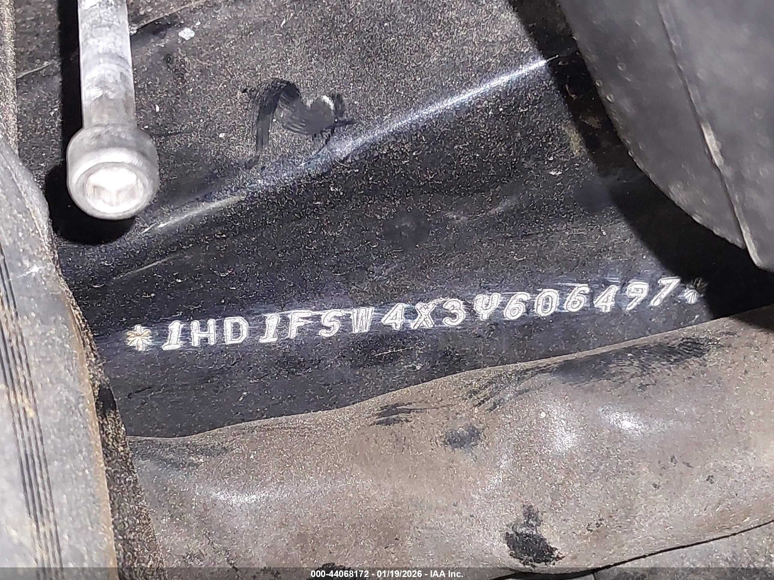 HARLEY-DAVIDSON FLTRI image 10