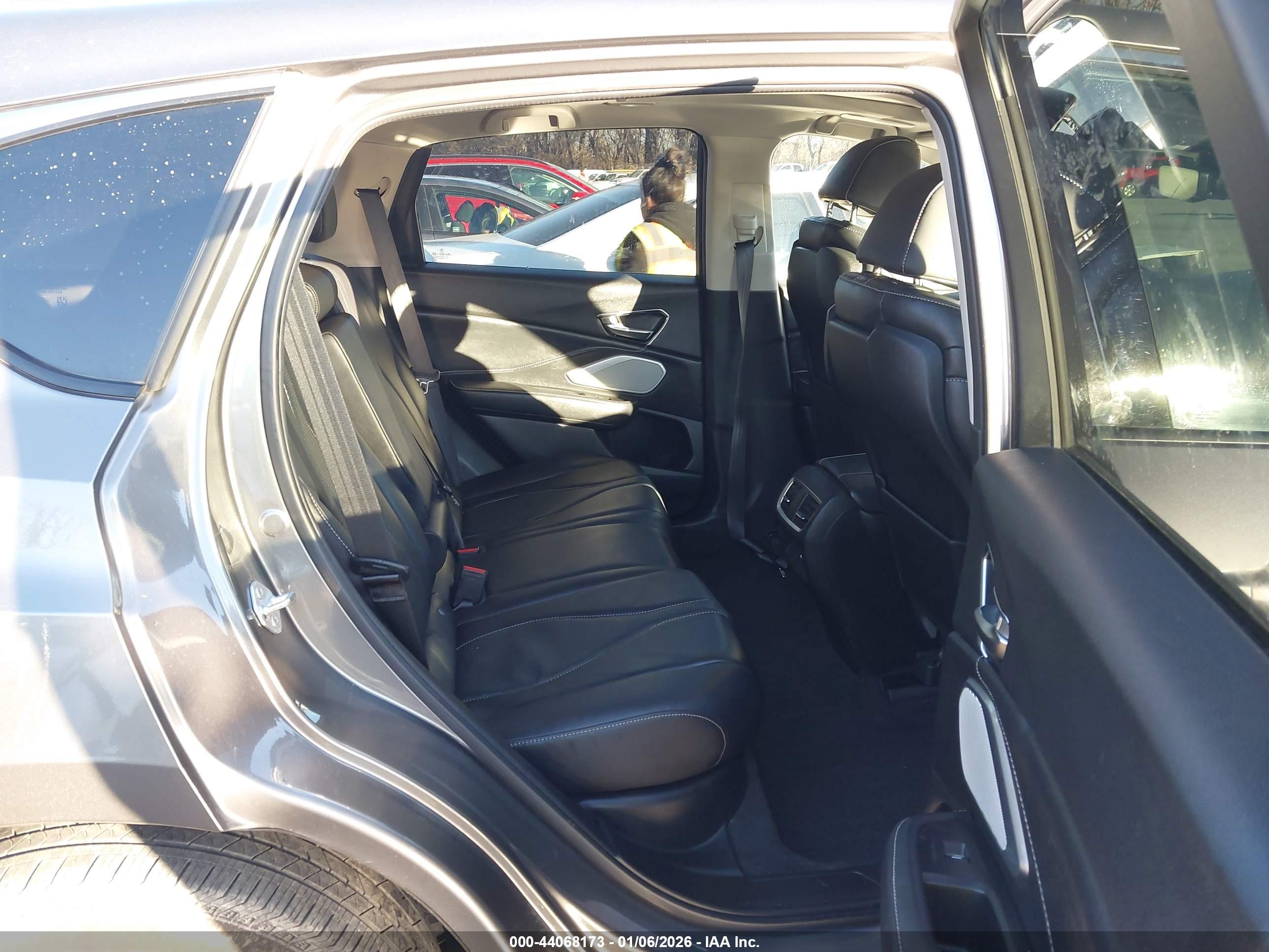ACURA RDX image 8