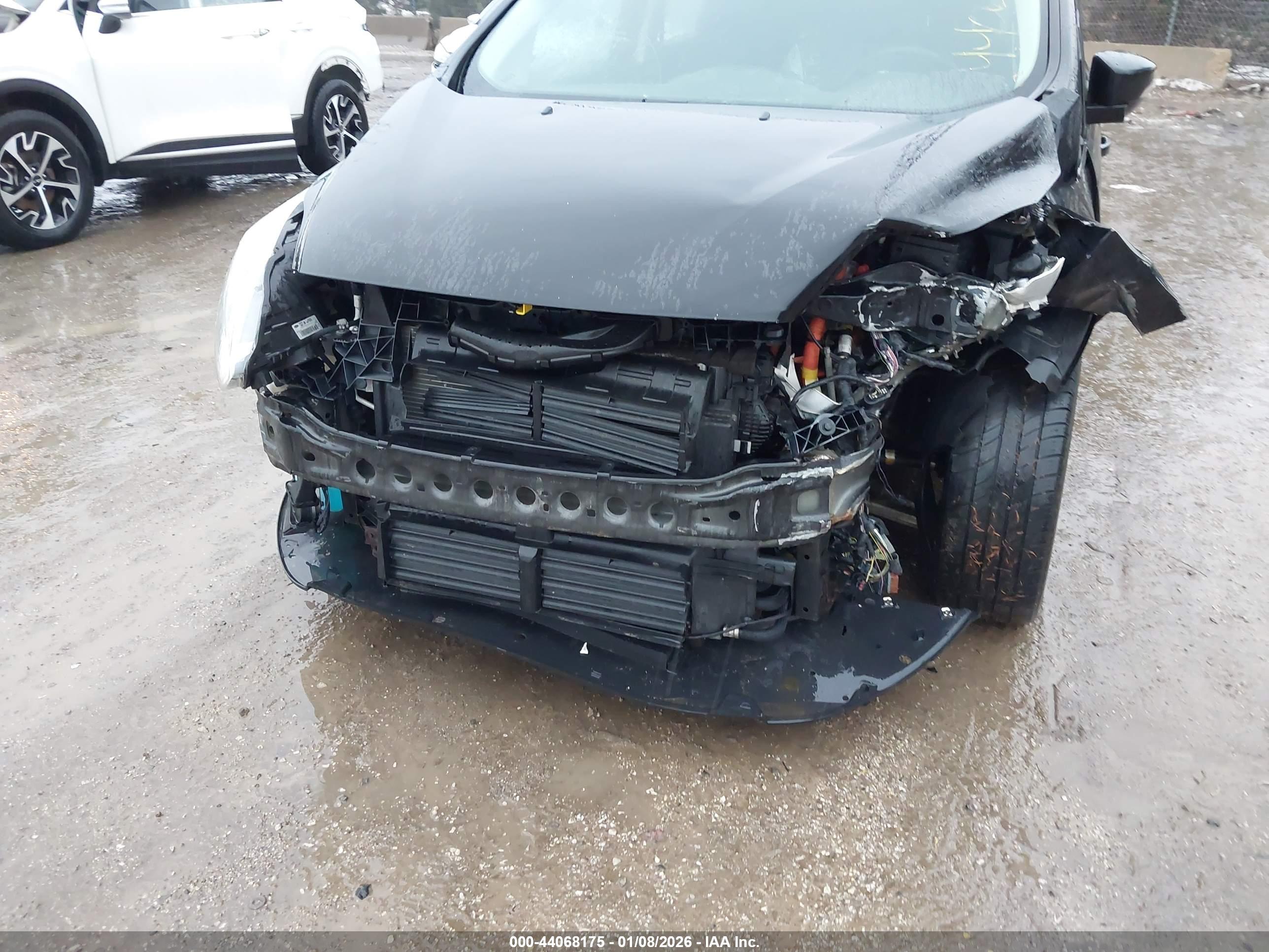 FORD C-MAX image 6