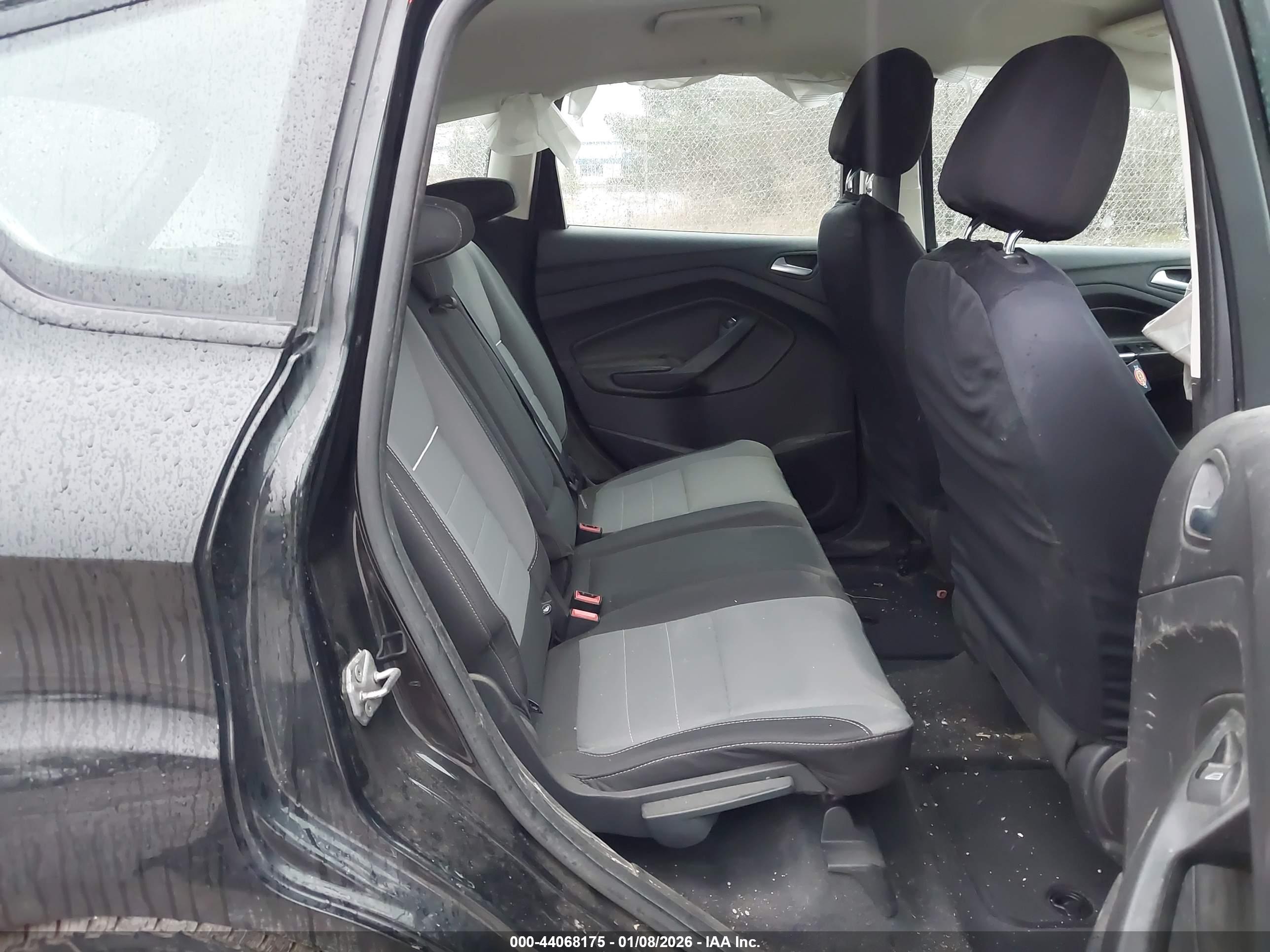 FORD C-MAX image 8