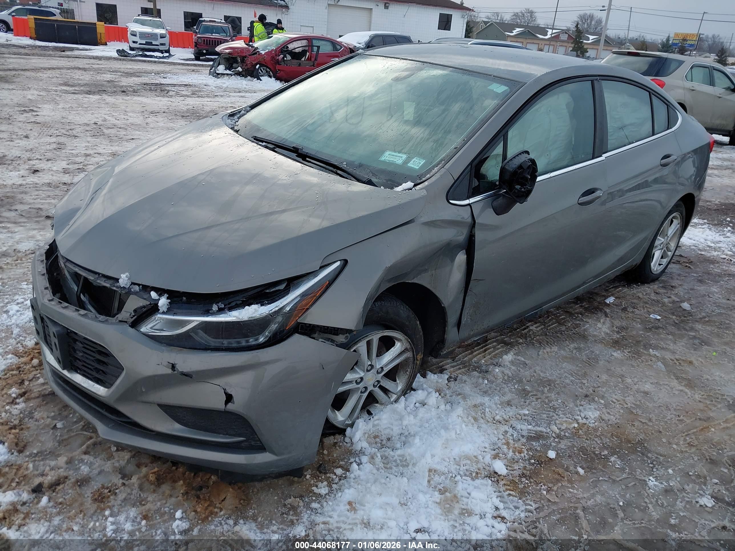 CHEVROLET CRUZE image 2