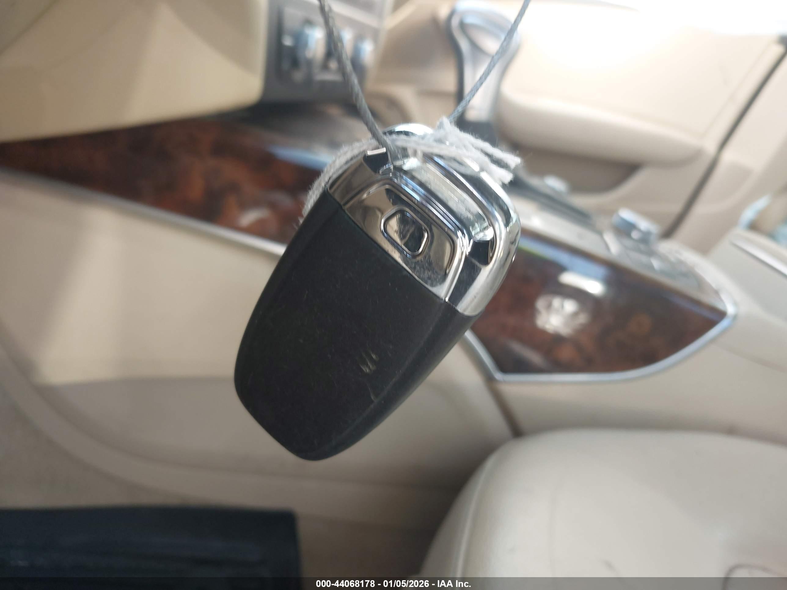 AUDI A6 image 11
