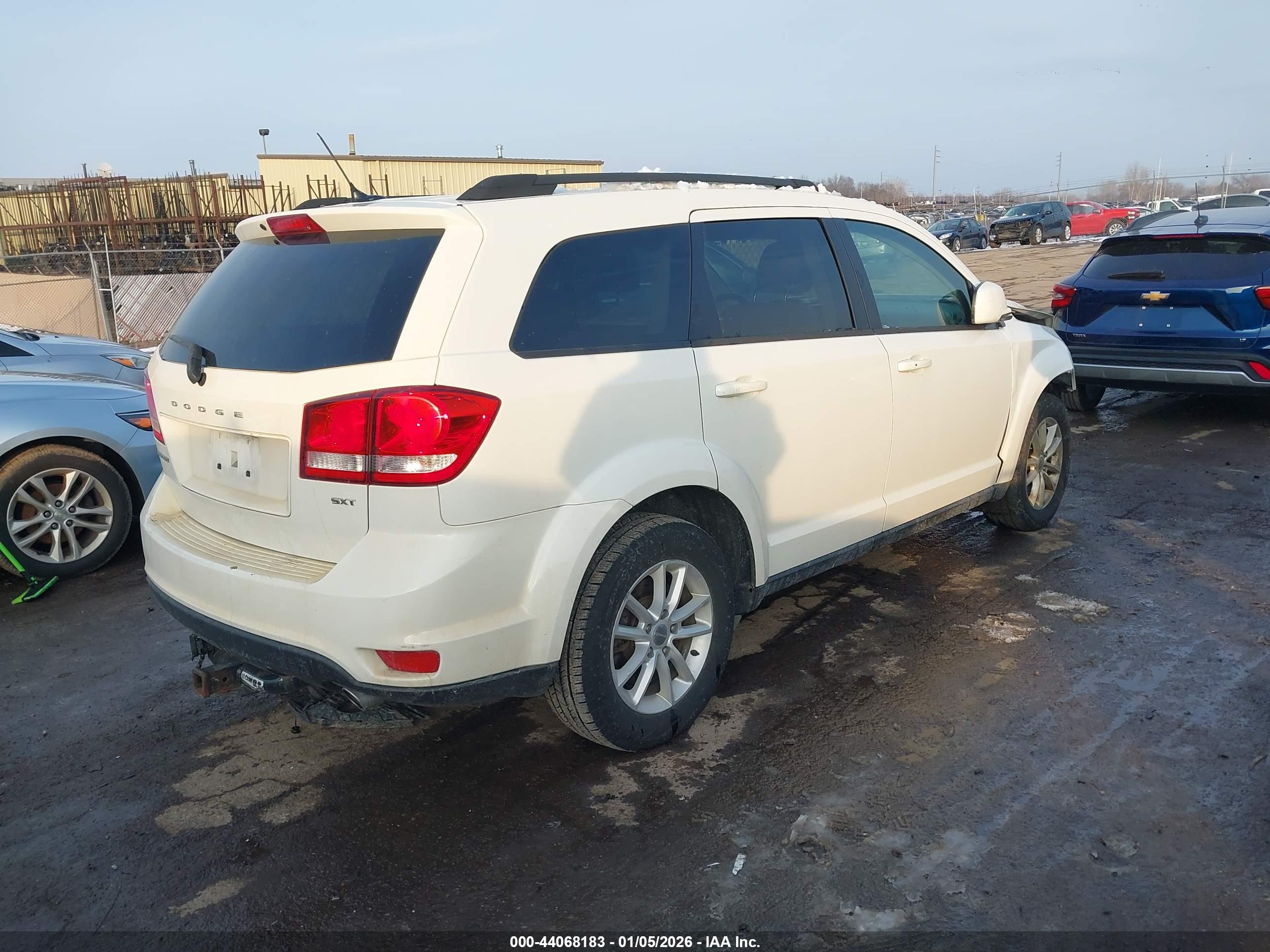 DODGE JOURNEY image 4