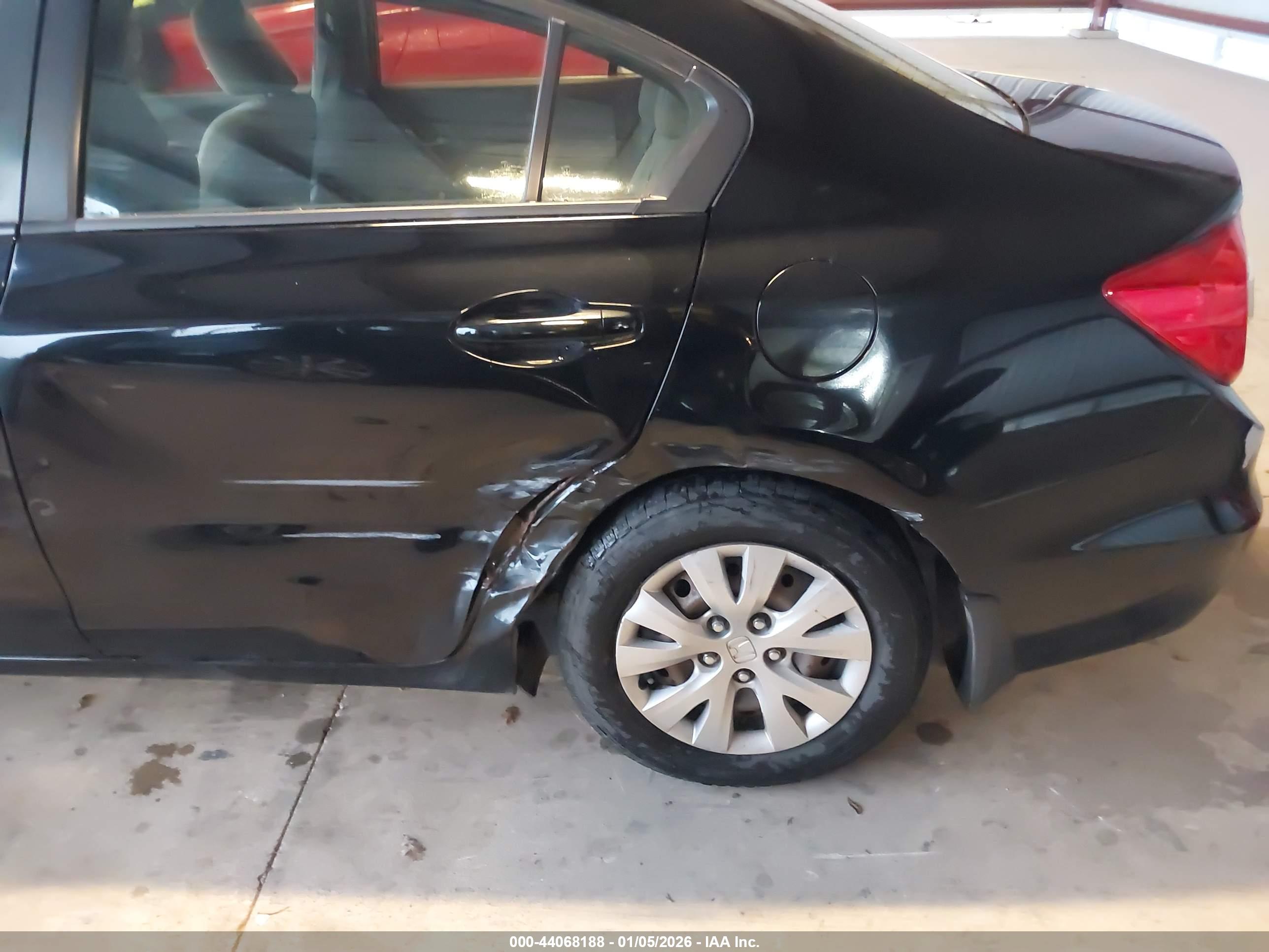 HONDA CIVIC image 6