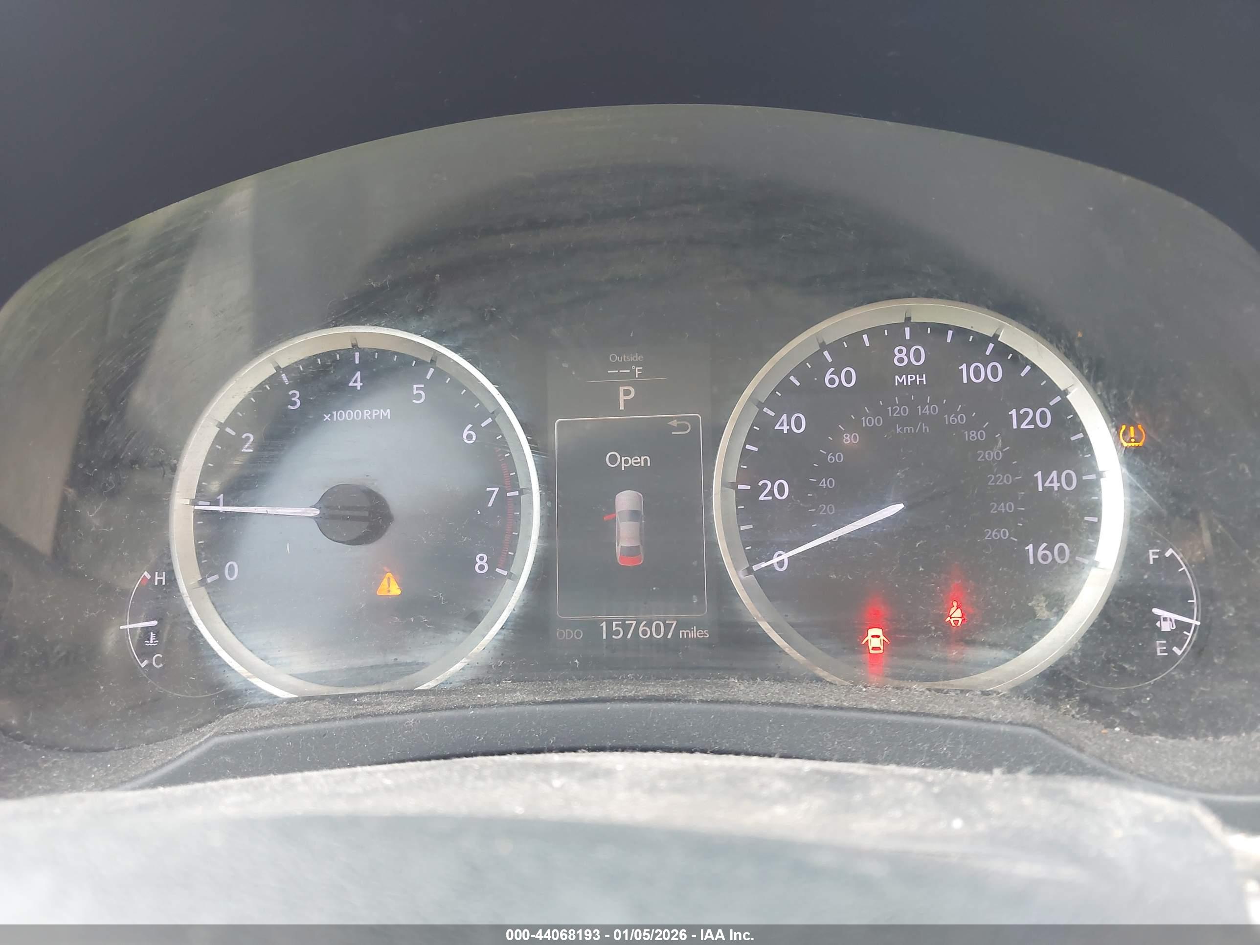 LEXUS IS image 7