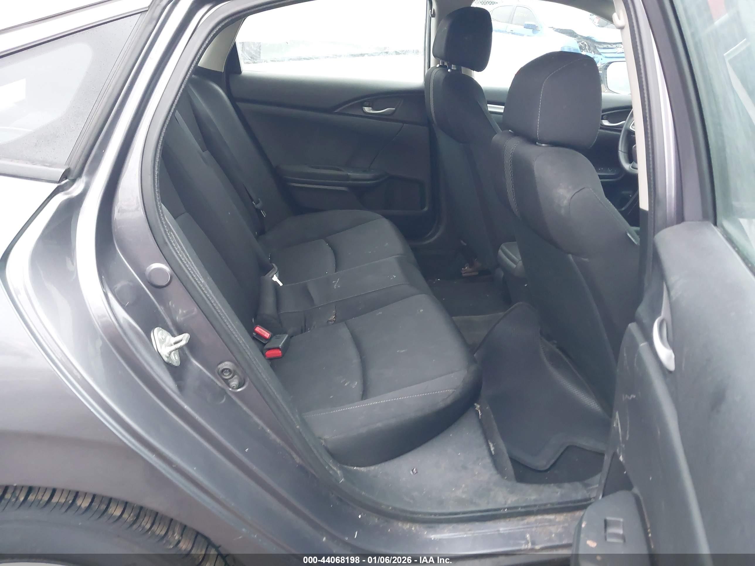 HONDA CIVIC image 8