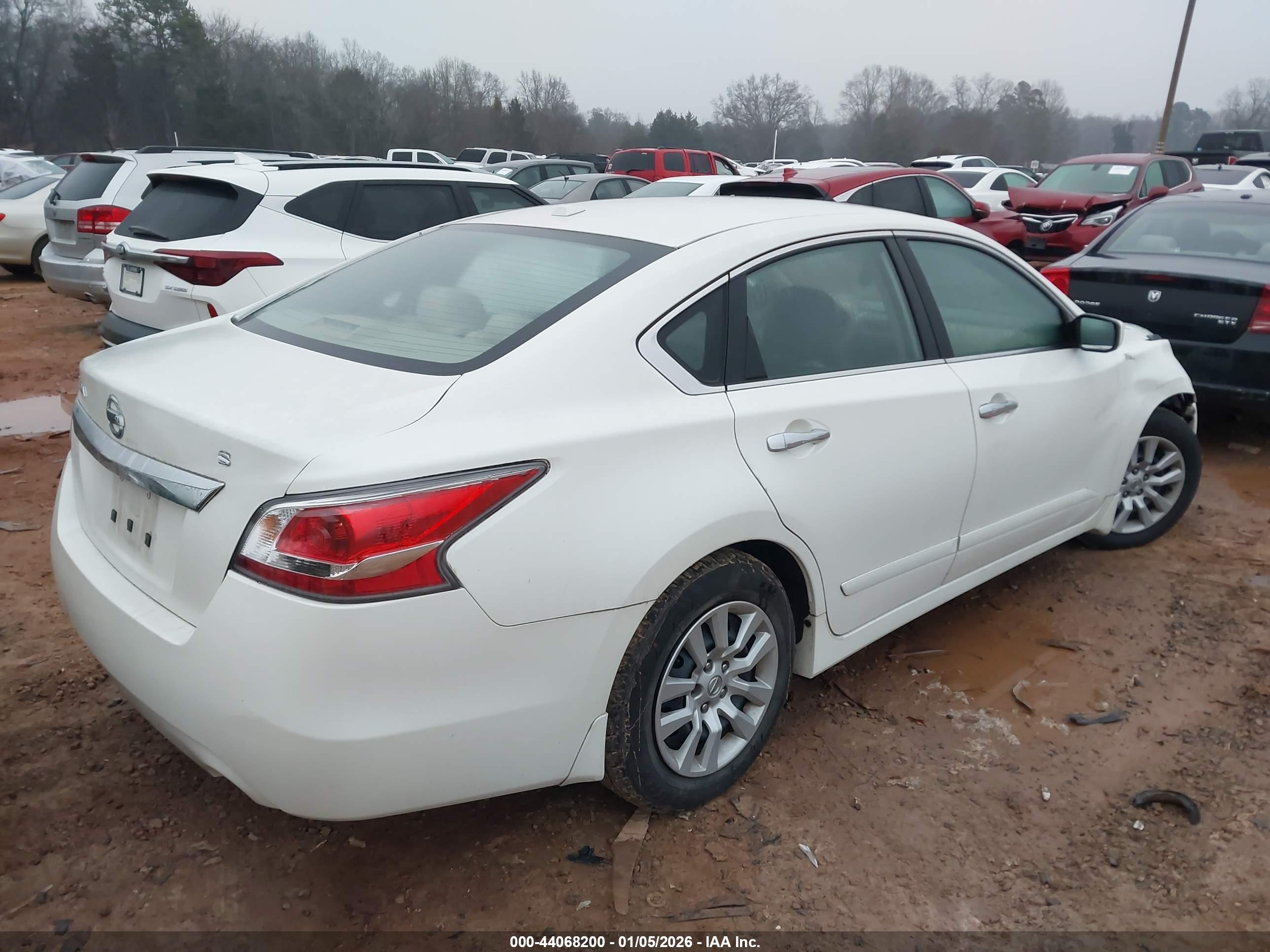 NISSAN ALTIMA image 4