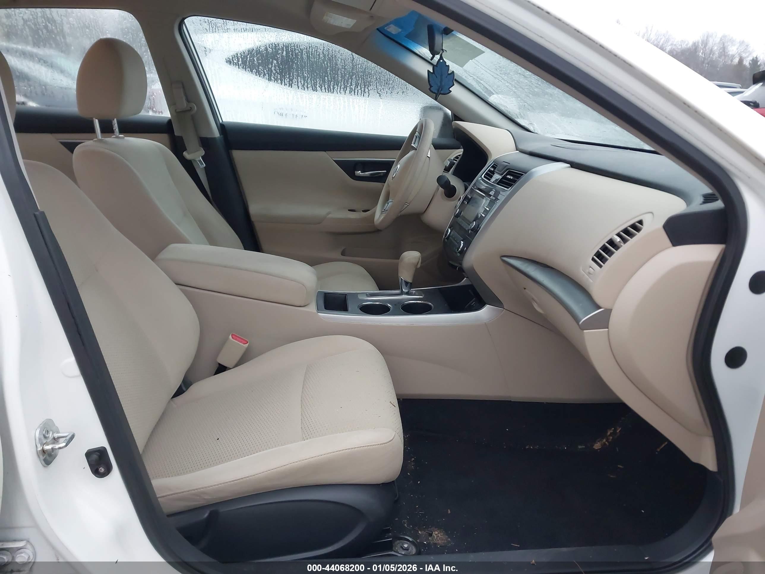 NISSAN ALTIMA image 5