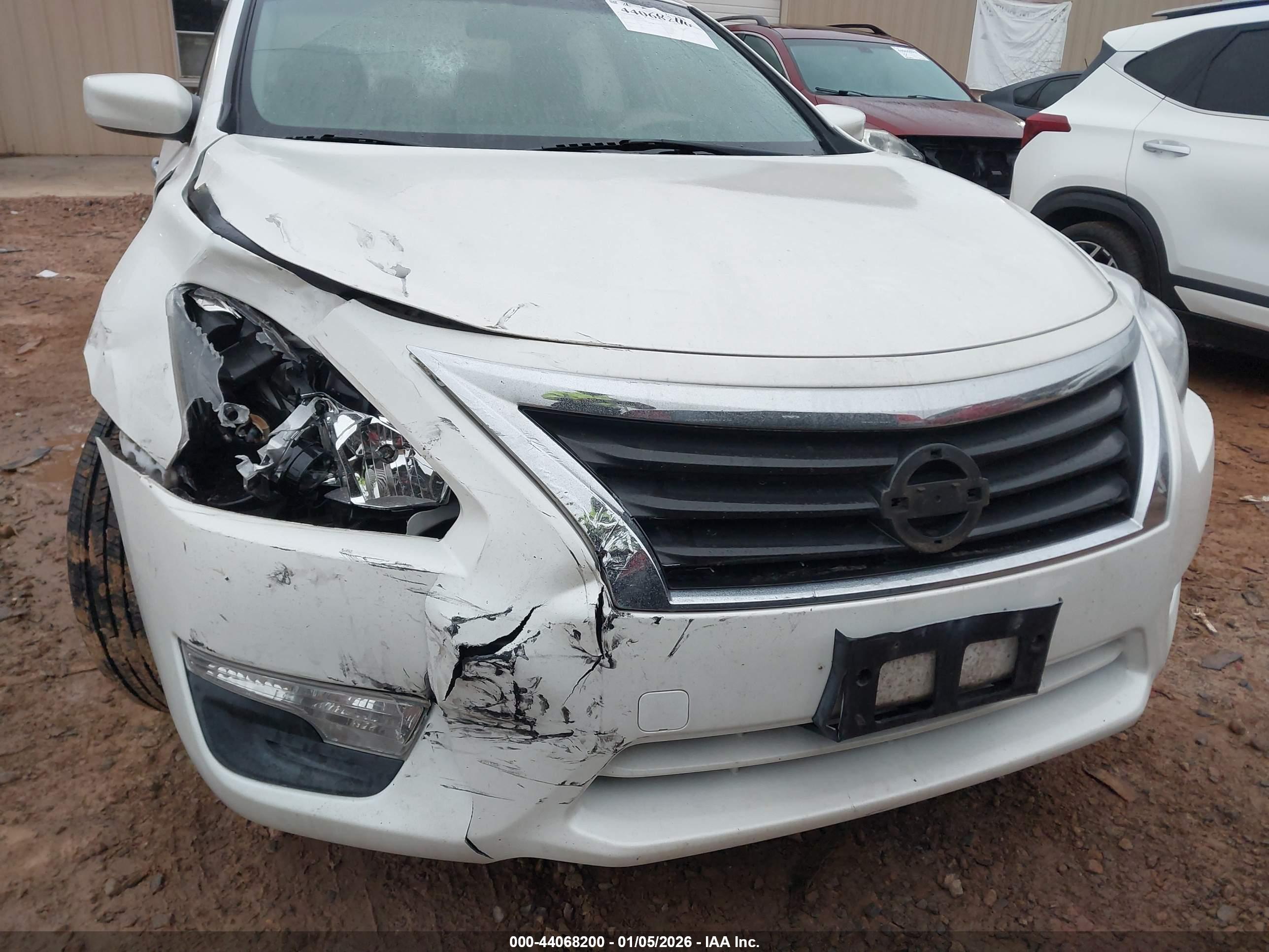 NISSAN ALTIMA image 6