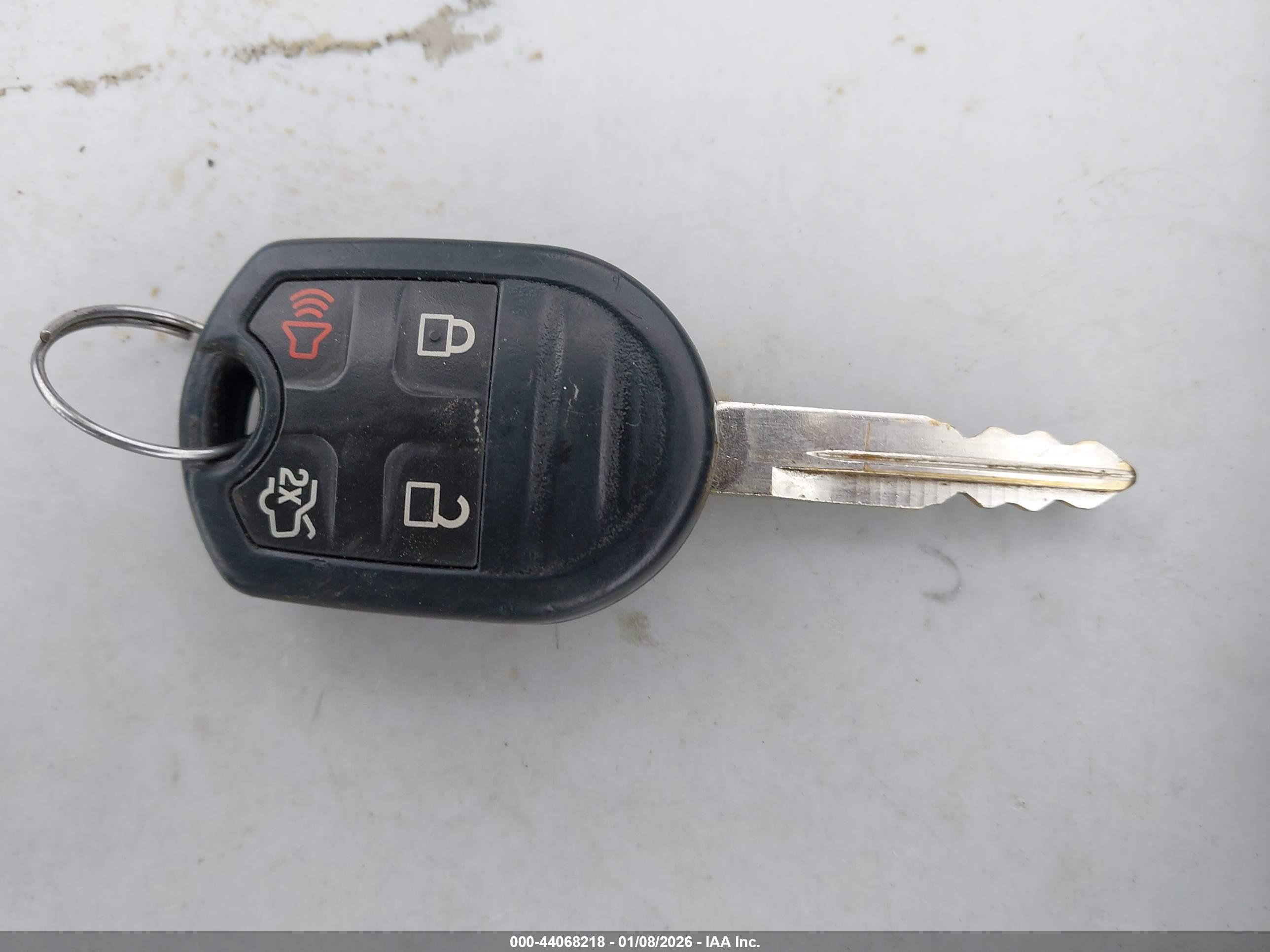FORD EXPLORER image 11