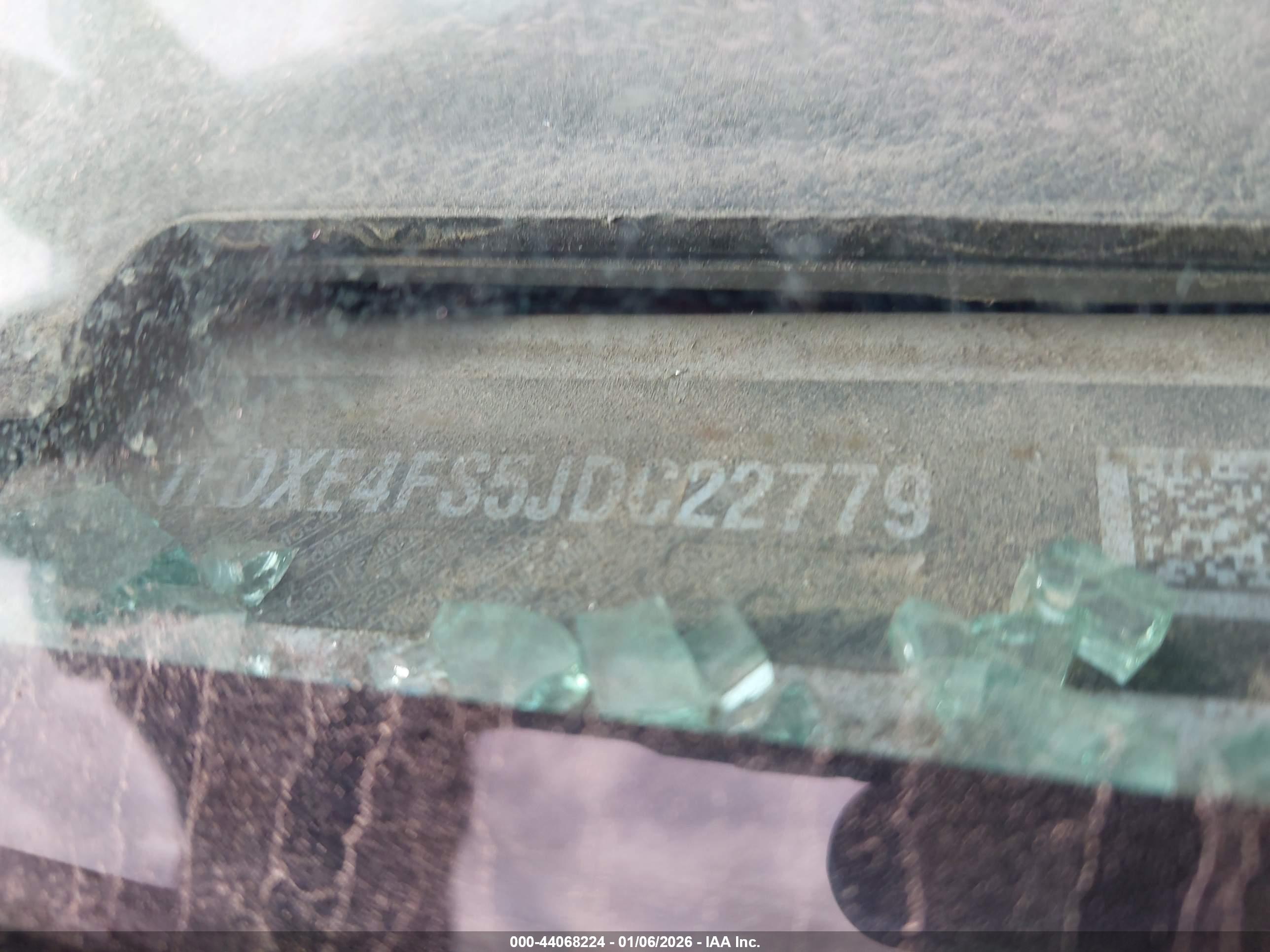 FORD E-450 image 9