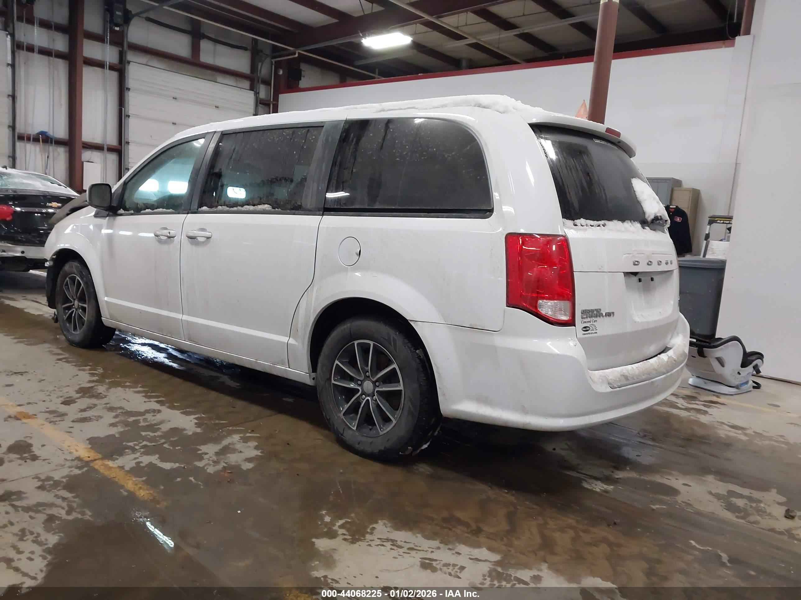 DODGE GRAND image 3